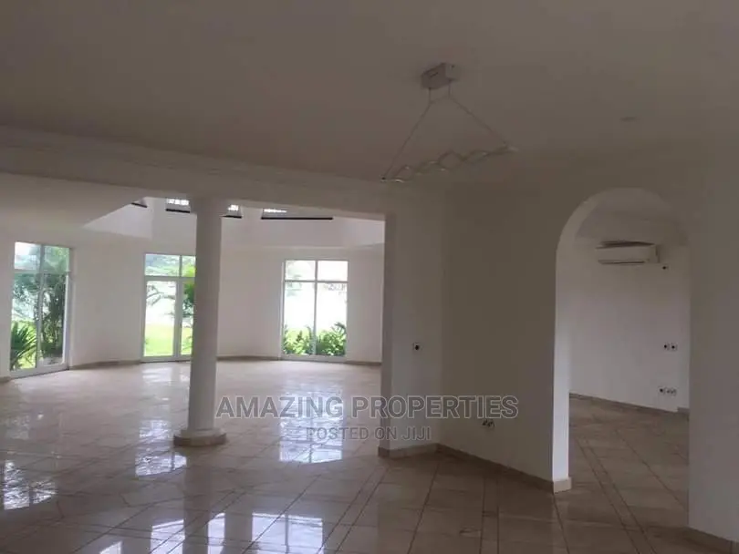 4bdrm House in East Legon for Sale