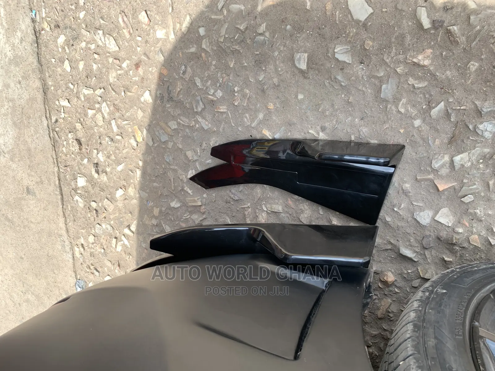 Universal Back Bumper Corner Flaps BMW Honda Toyota Benz