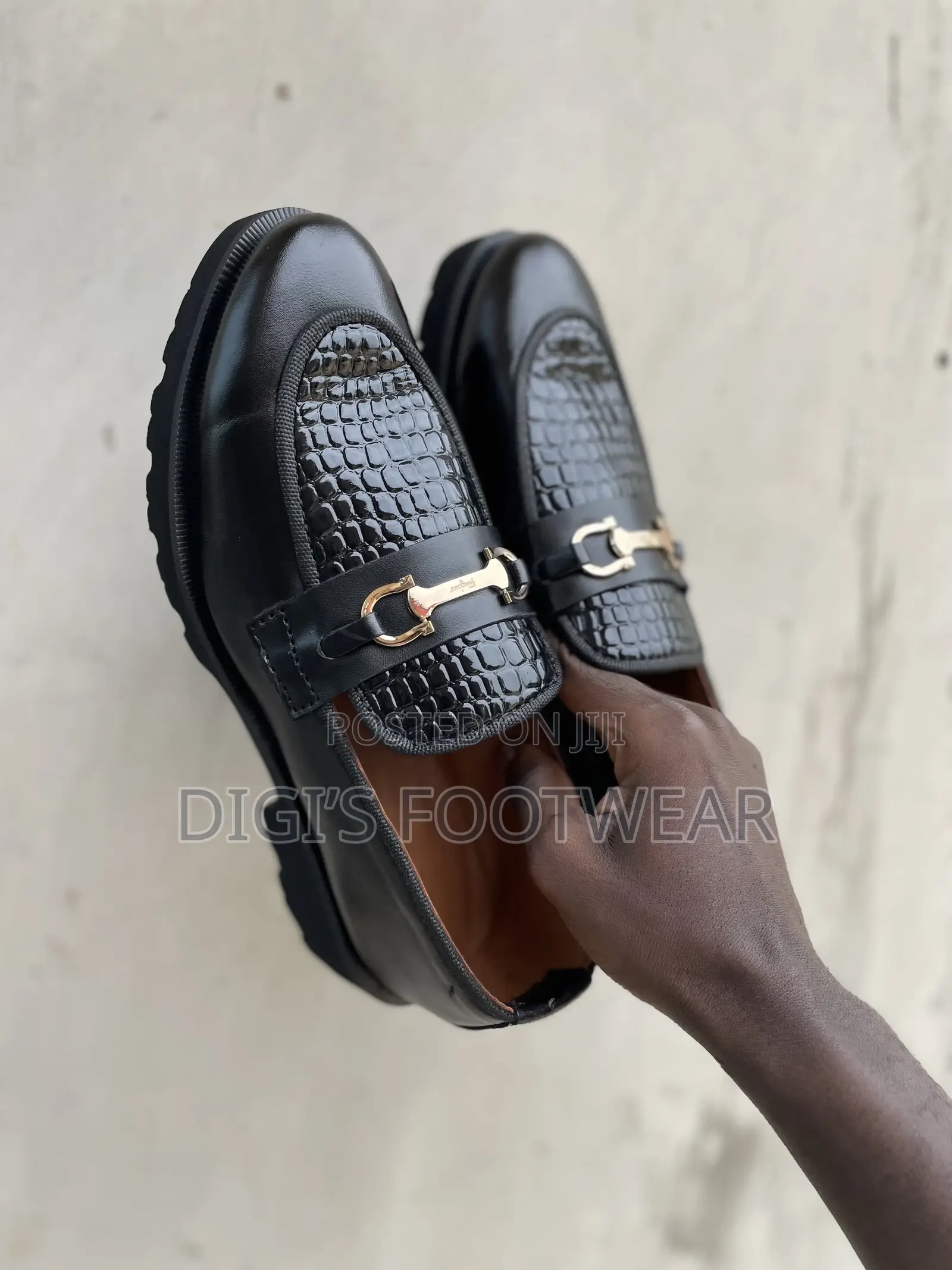 Black Leather High Platform Leather Shoe