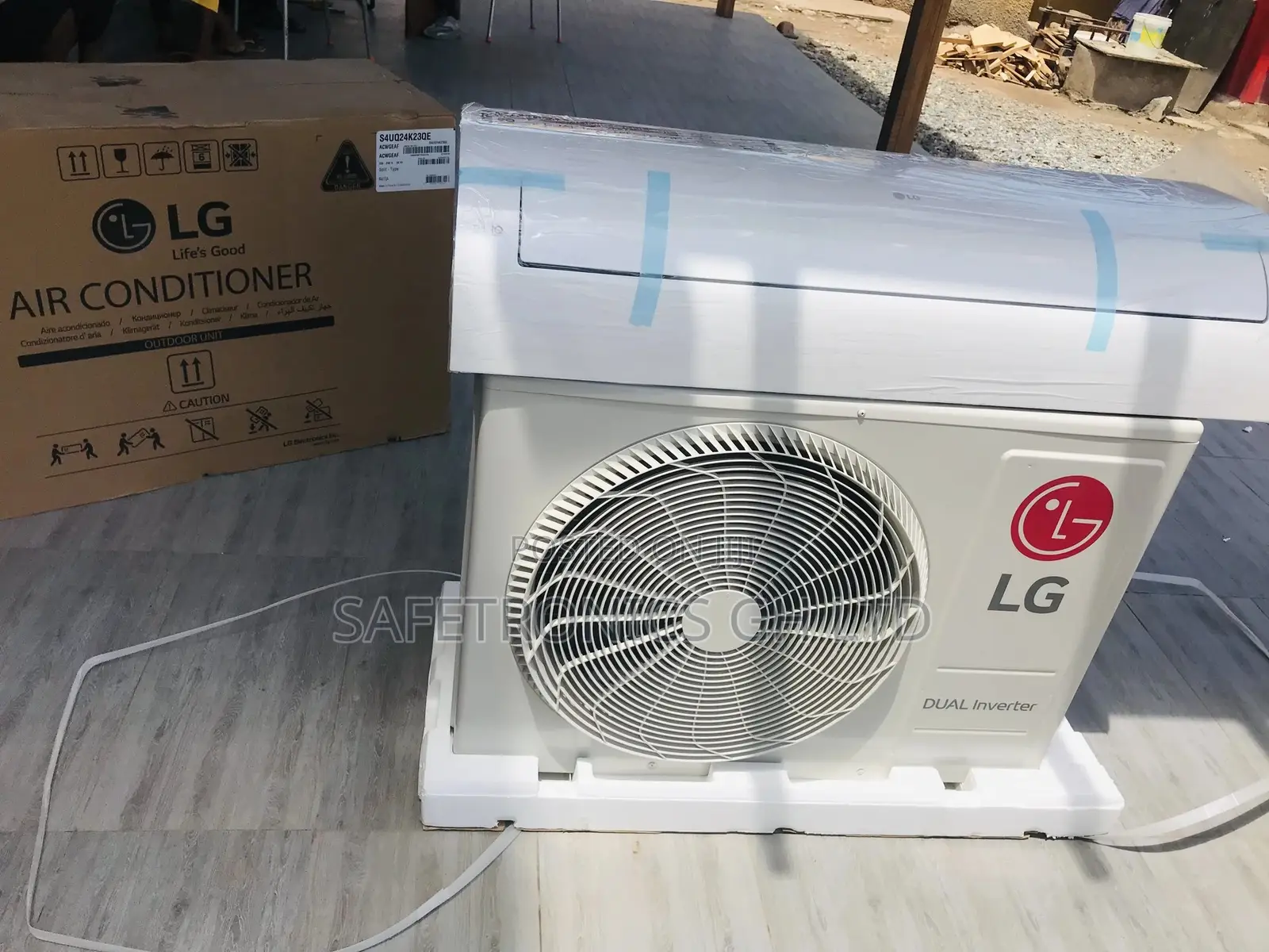 Best LG Dualcool Inverter AC 2.5hp (S4-Q24k2rtd)