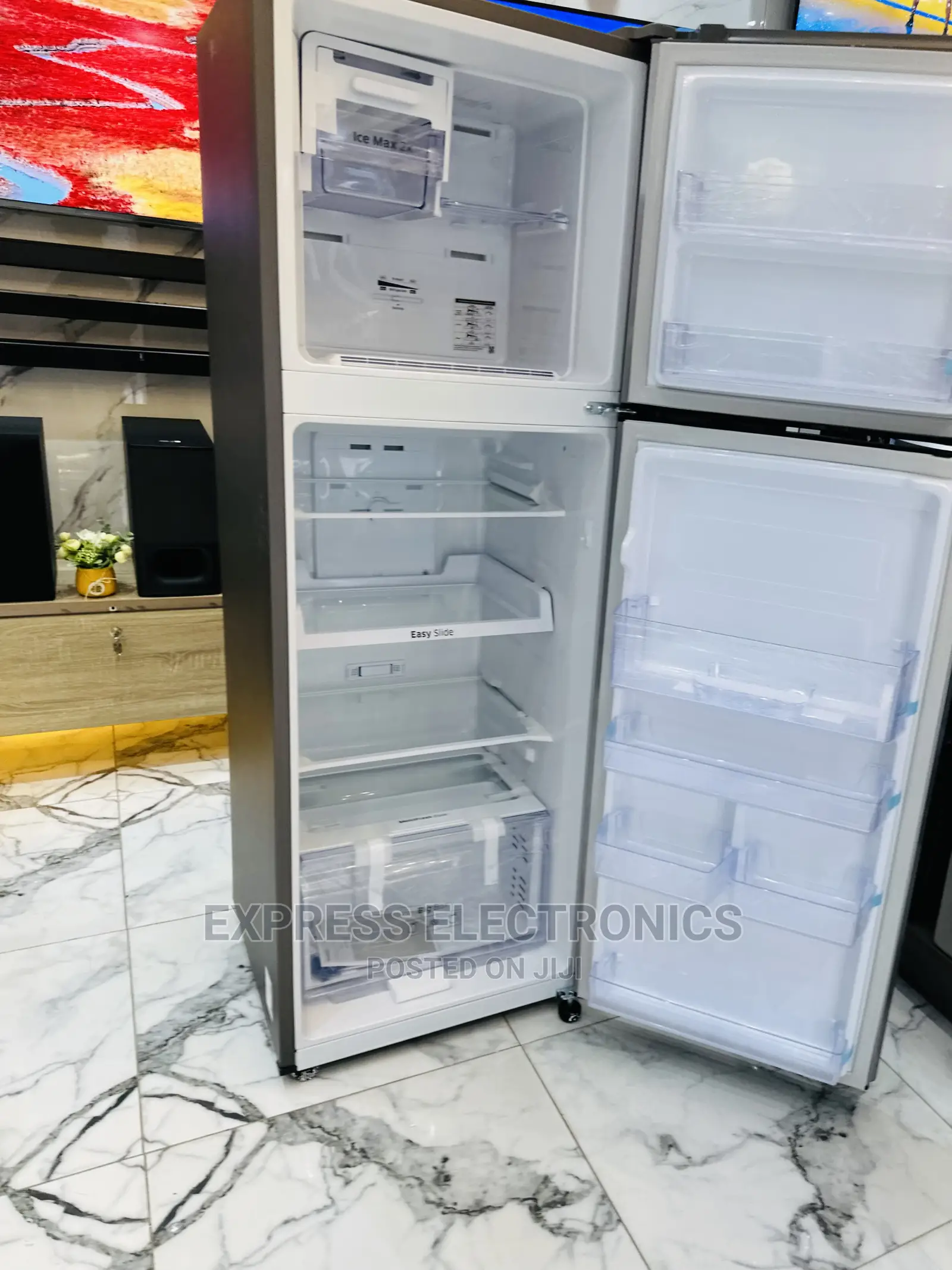 Friendly Budget Samsung Fridge 260L Rt26