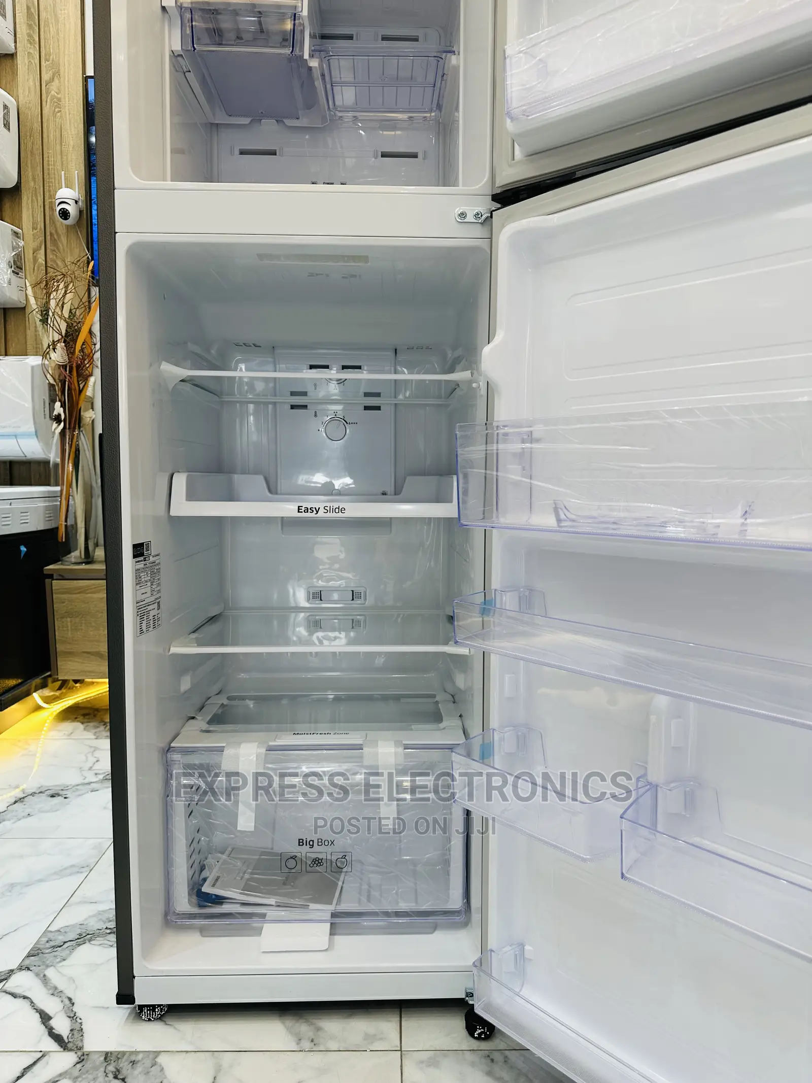 Hot  Cake Rt31 310L Samsung Fridge Top Freezer