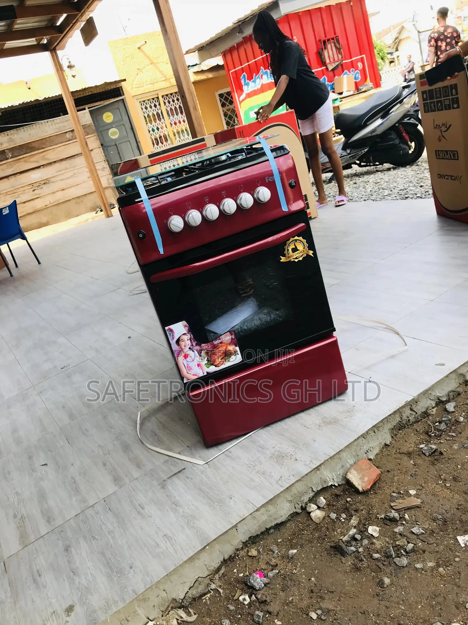 Red Ferre 4 Gas Burner 50x55 Oven With Grill