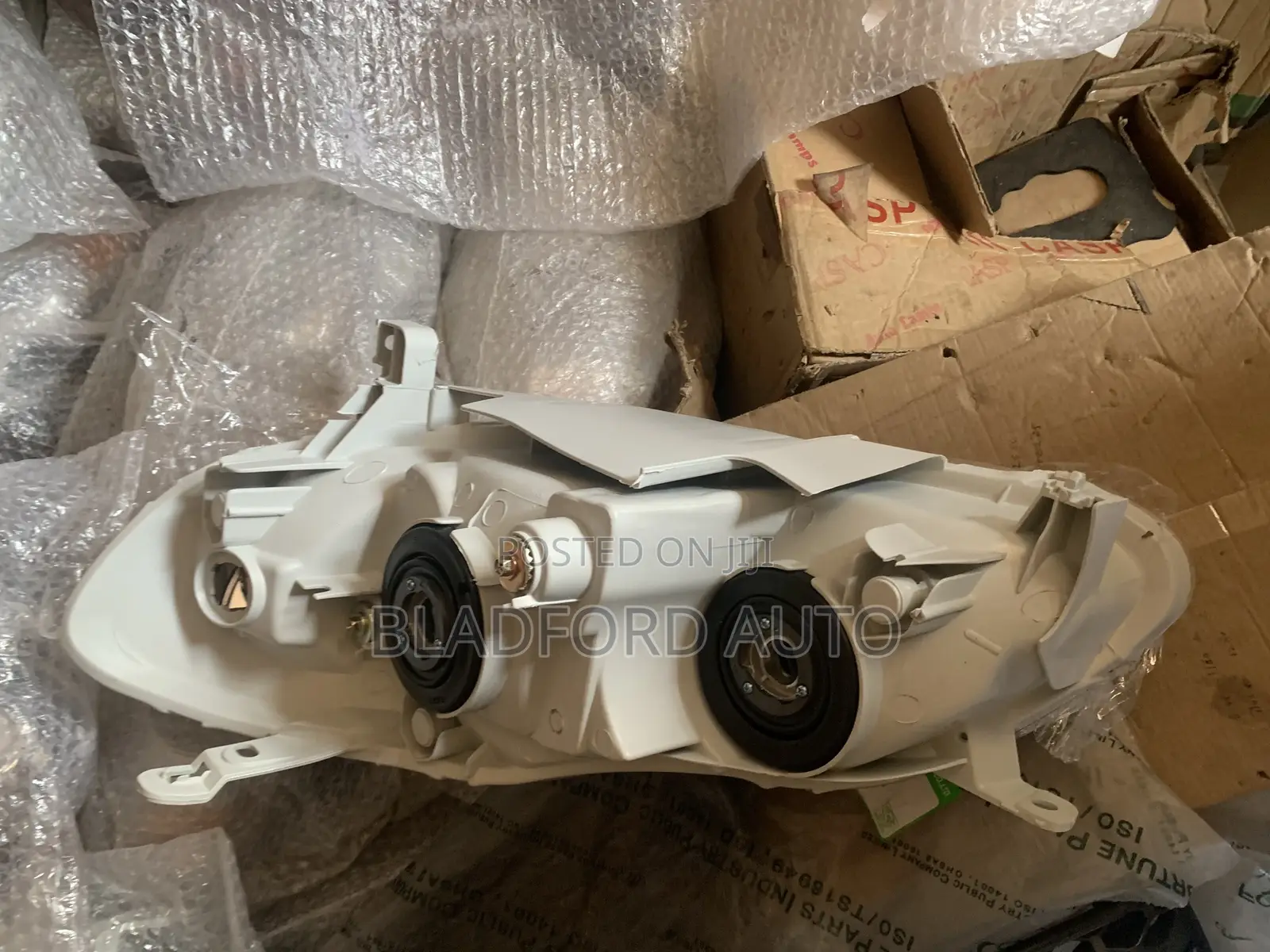 Corolla 2006 Headlight Pair
