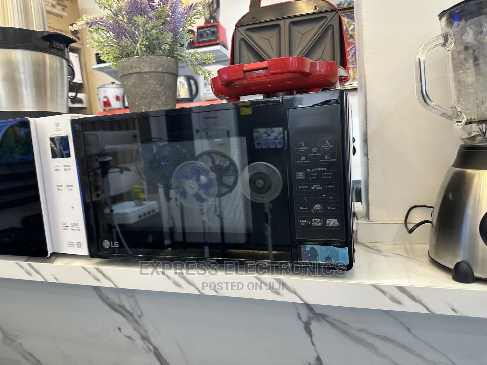 Energy Saving Mode Black Lg Microwave Oven Ms2042db