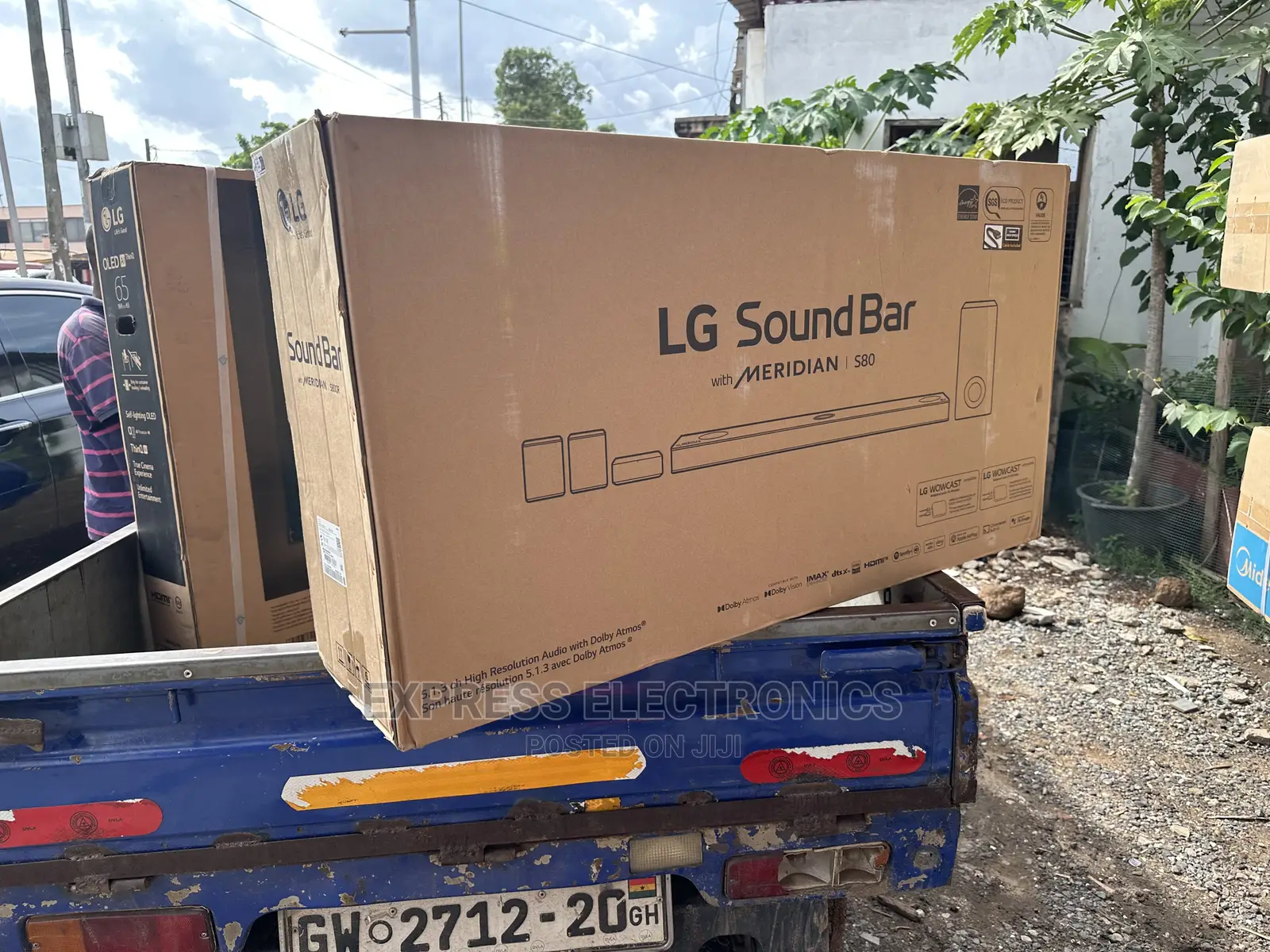 Bluetooth Audio Streaming LG Soundbar System S80QR