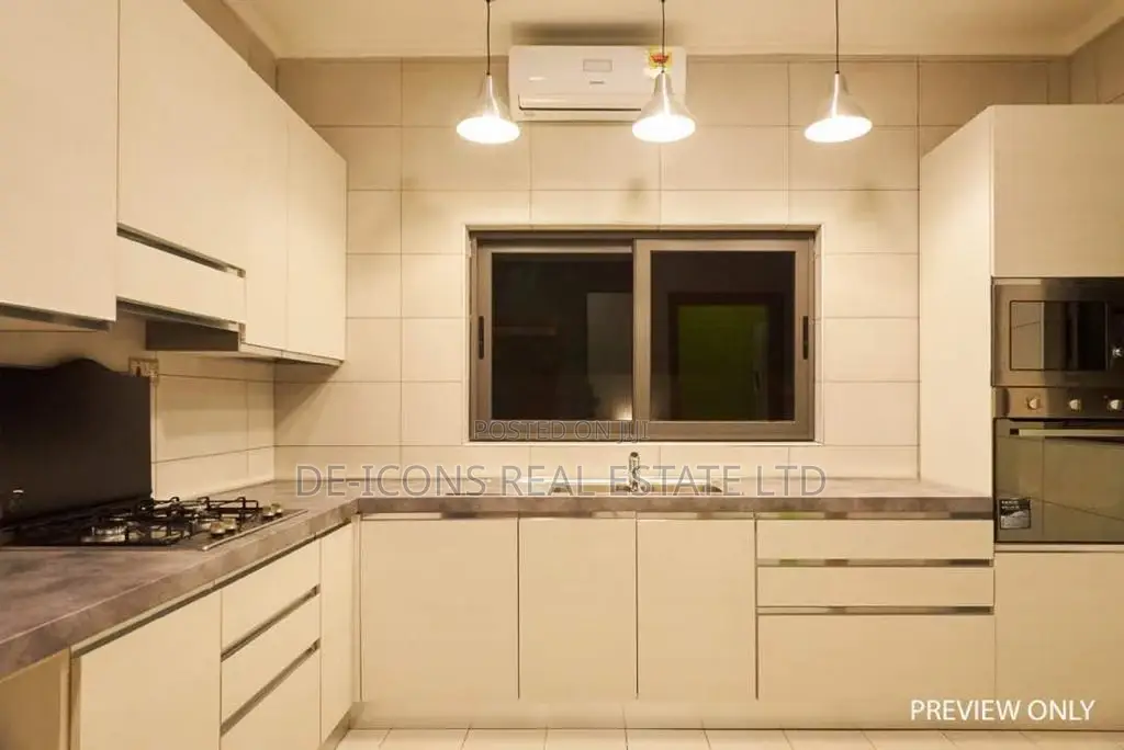 4bdrm Duplex in De-Icons Real Estate, Ga South Municipal for Sale