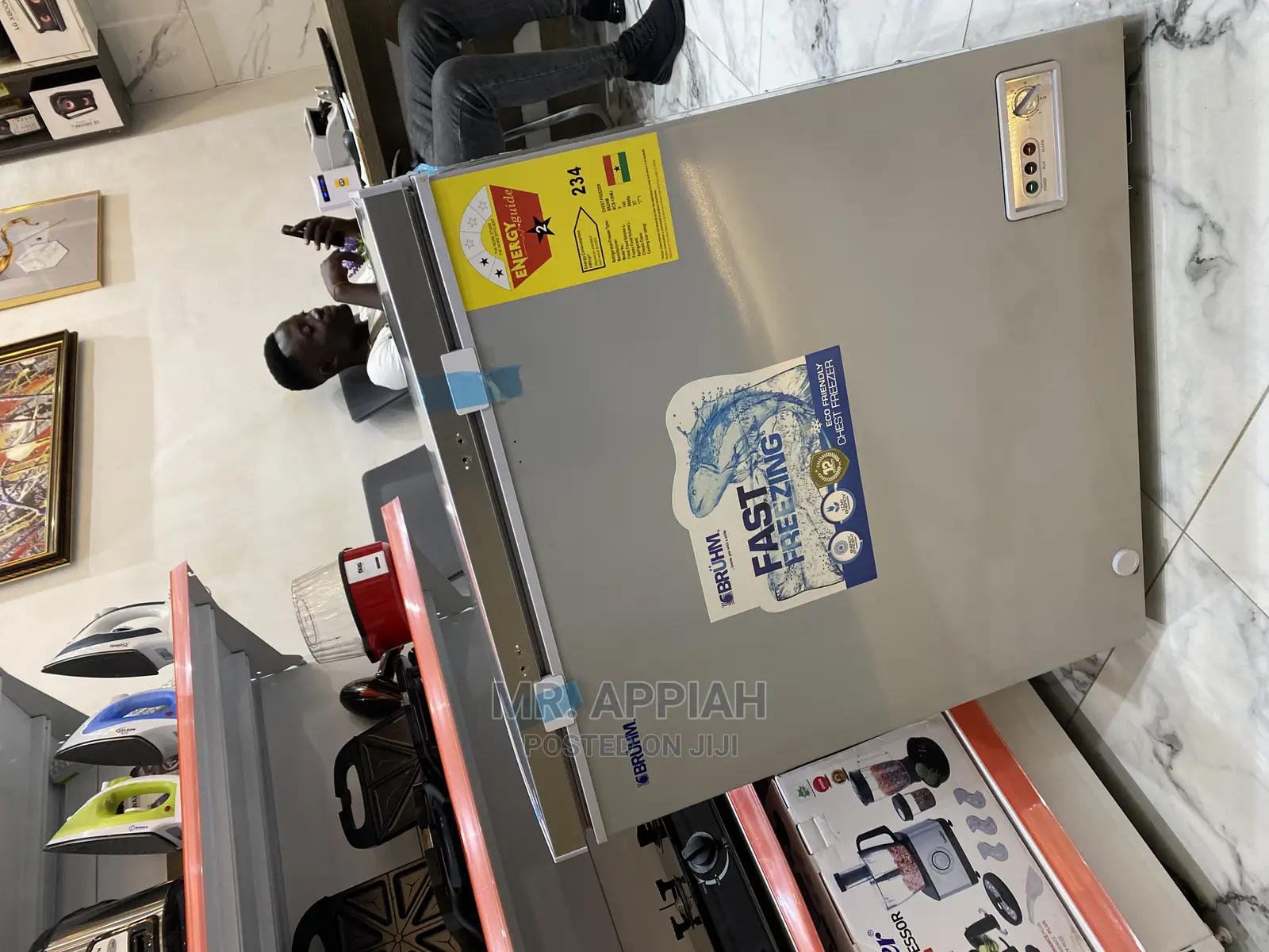 Upgrade Your Kitchen With Bruhm,HS-324cn Freezer.