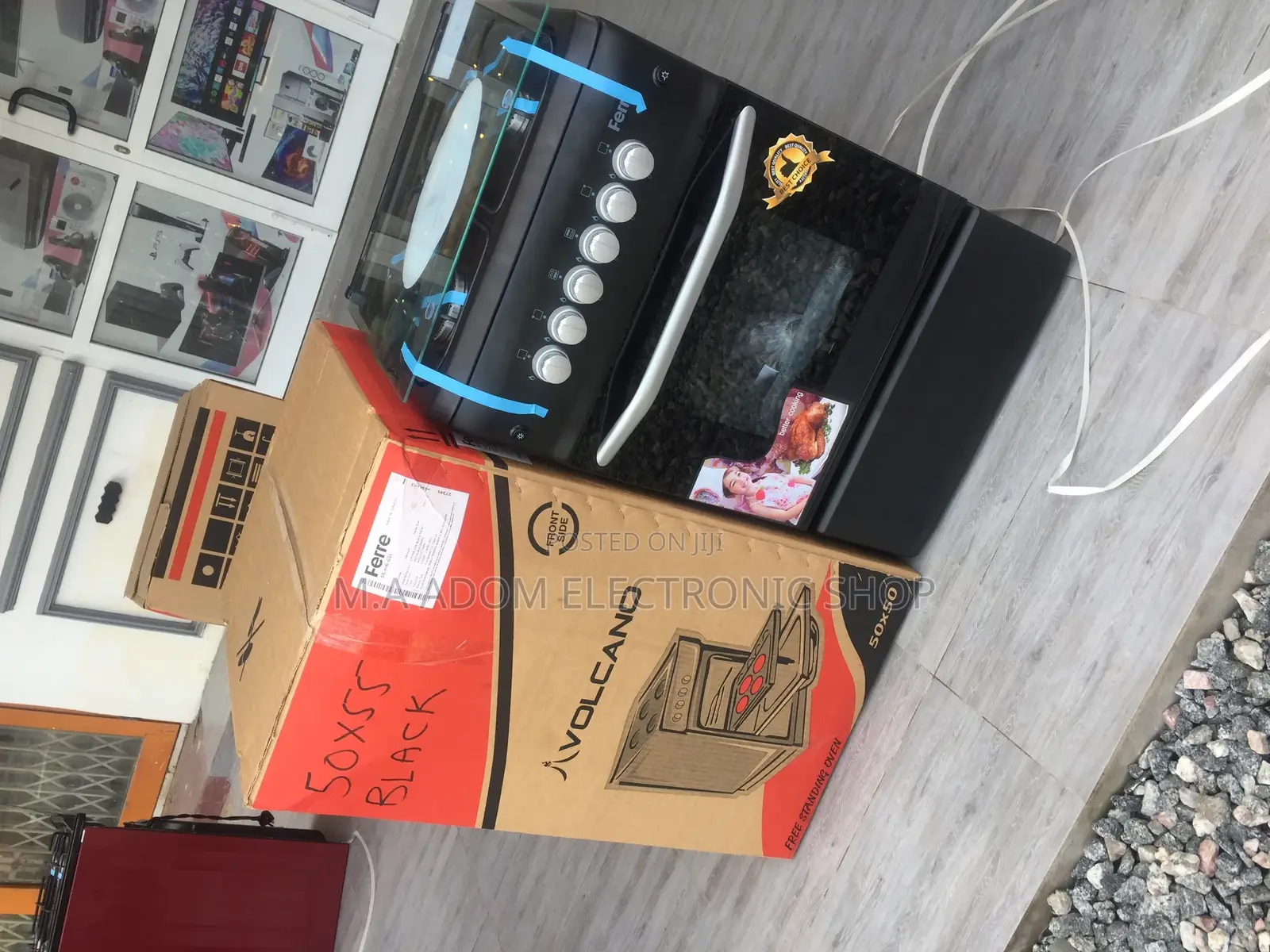 More Advanced Black 4B 50x55 Volcano Gas Cooker With Grill
