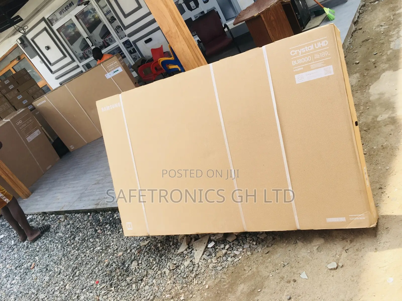 The Future of Tv Is Here LED 85” BU80 Samsung