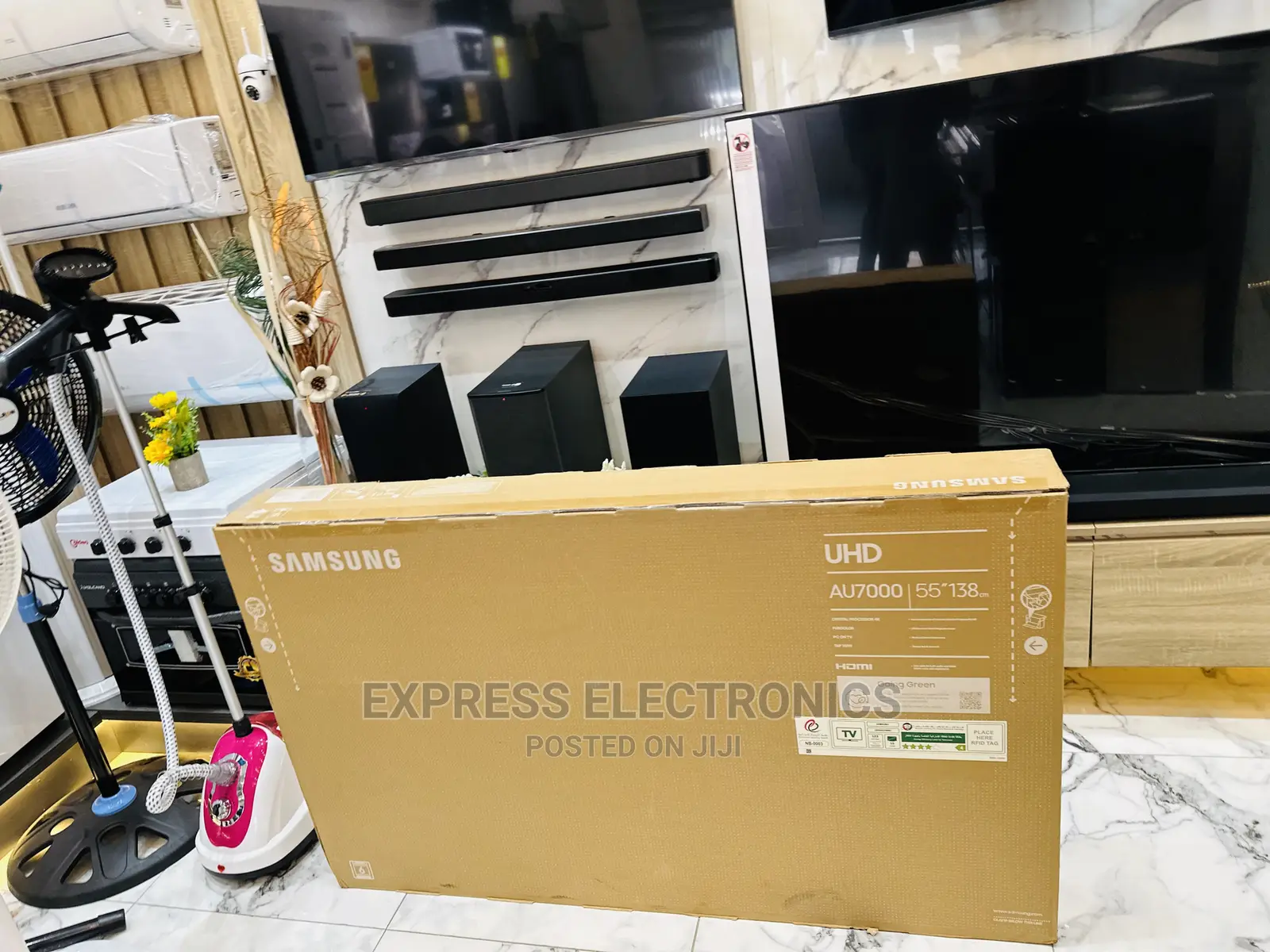 Long Lasting Durability Samsung UHD Smart 55”Au7000 Tv