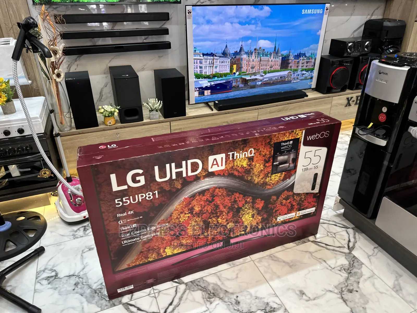 True Cinema  Experience UHD Smart LG 55”Up77 Series