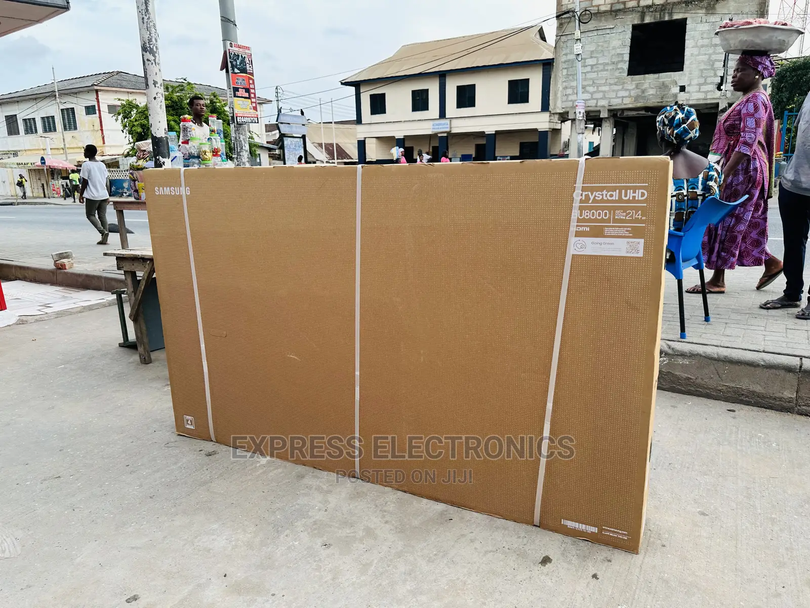 Triluminos Display UHD Smart 85”Bu8000 Samsung