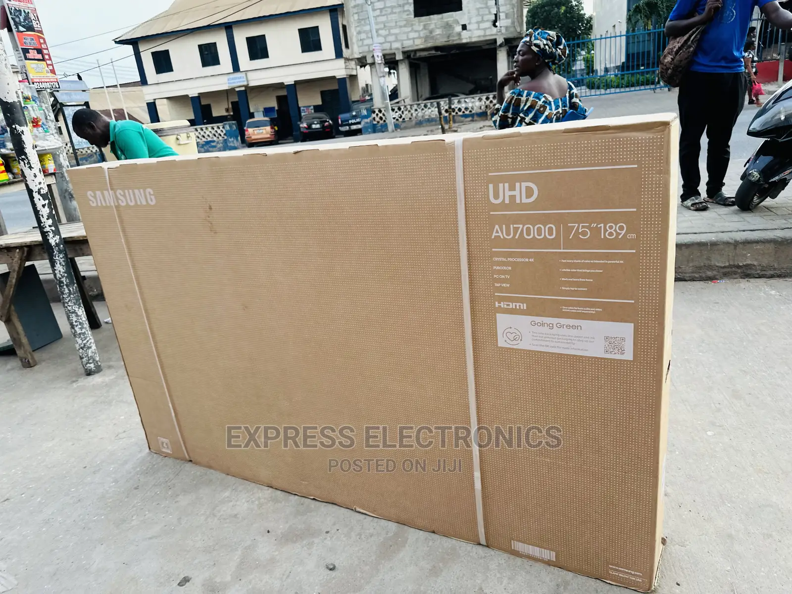 Crystal Clear UHD Smart 75”Au7000 Samsung
