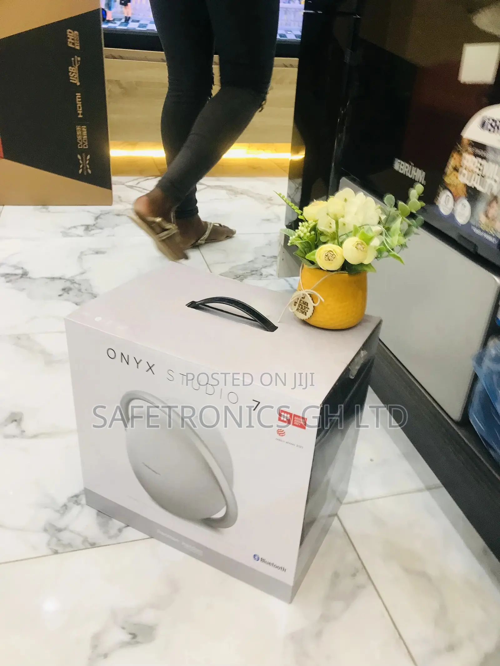 Adorable Harman Kardon Onyx Studio 7