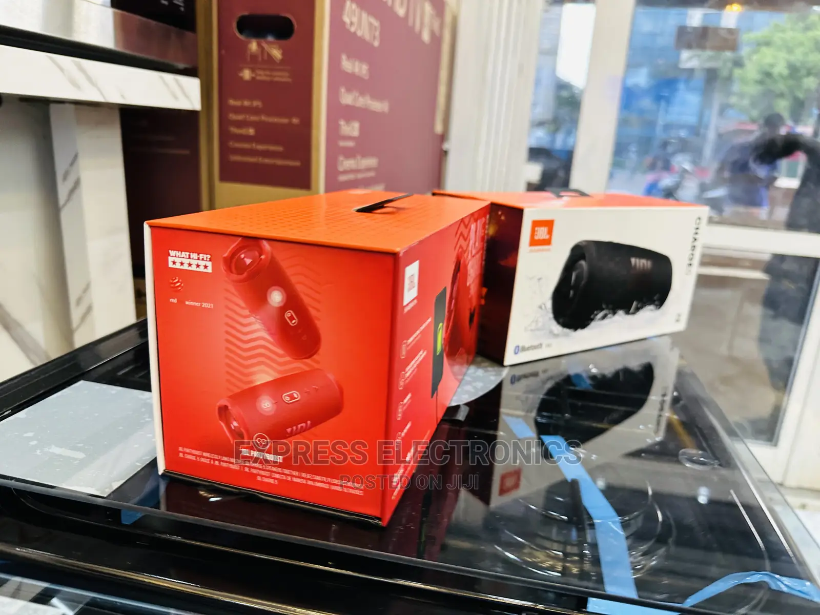 Sleek and Authentic New JBL Charge 5