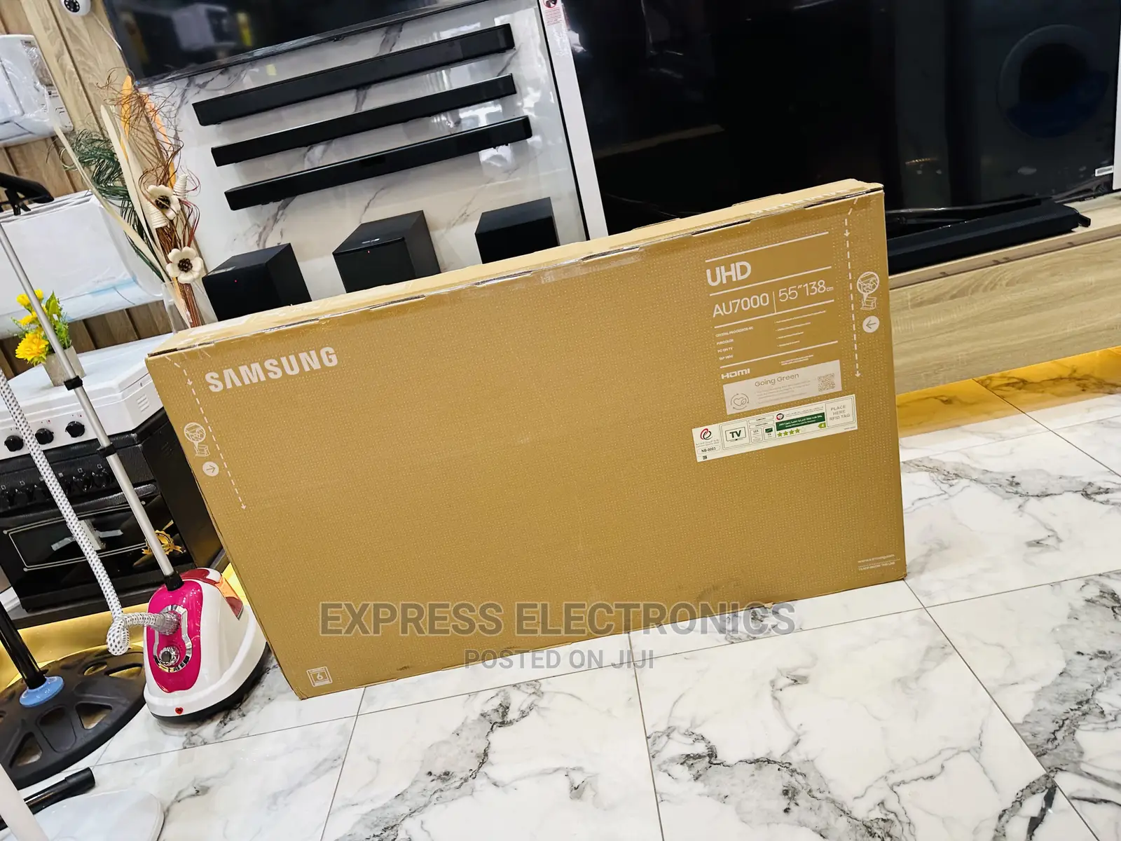 Quad Core Processor UHD Samsung 55”Au7000 Tv
