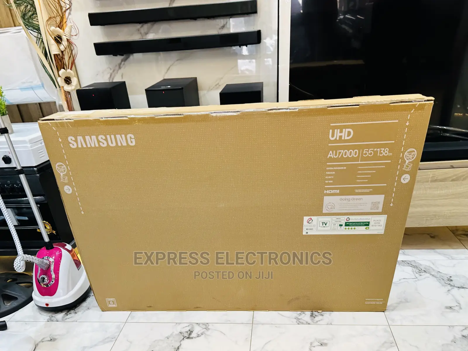 Quad Core Processor UHD Samsung 55”Au7000 Tv