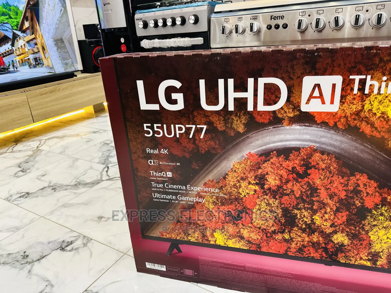 Smart Hub Sleek and Slim UHD LG UP81 55” Tv