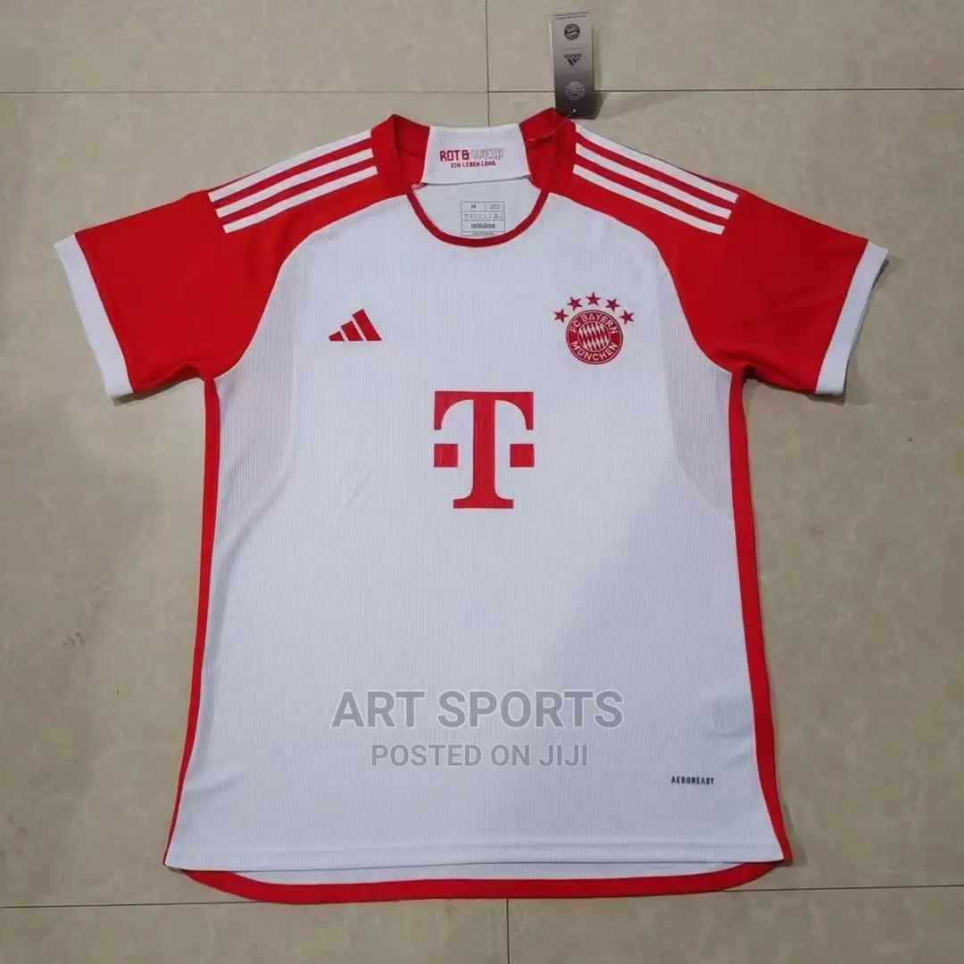 23/24 Bayern Munich Home Jersey