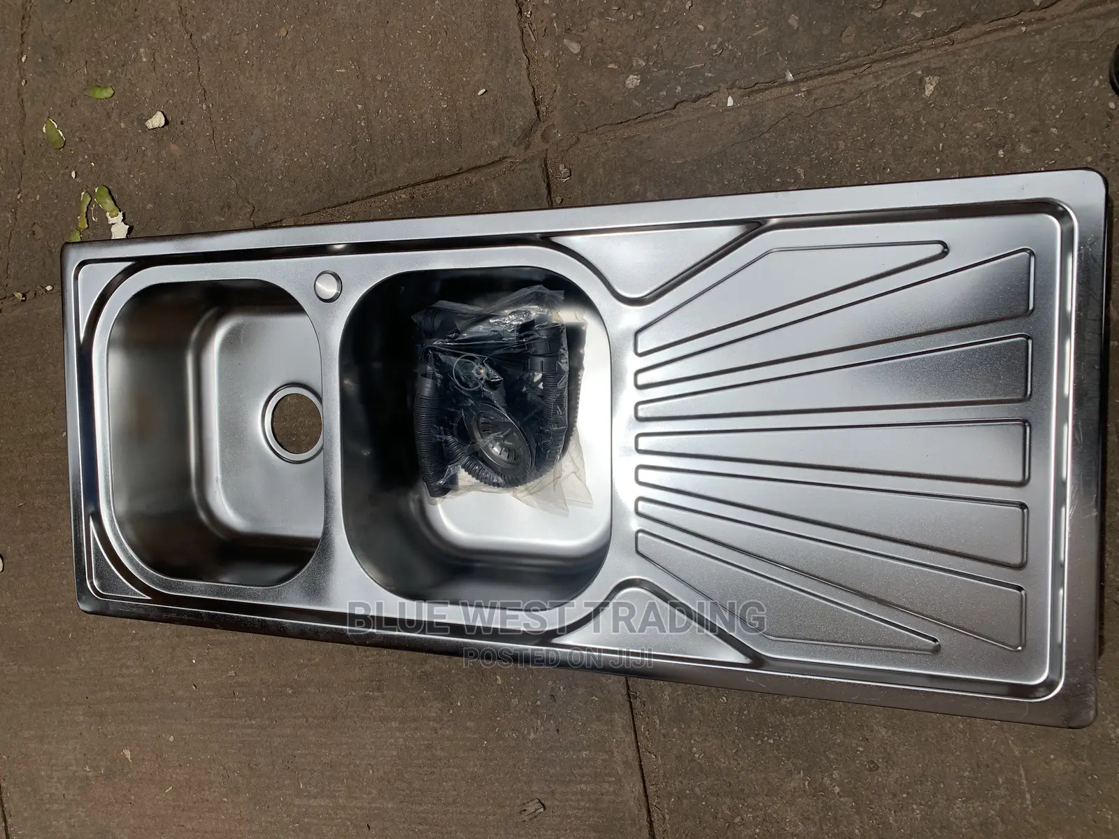 Double Bowl Cabinet Sink With Arm