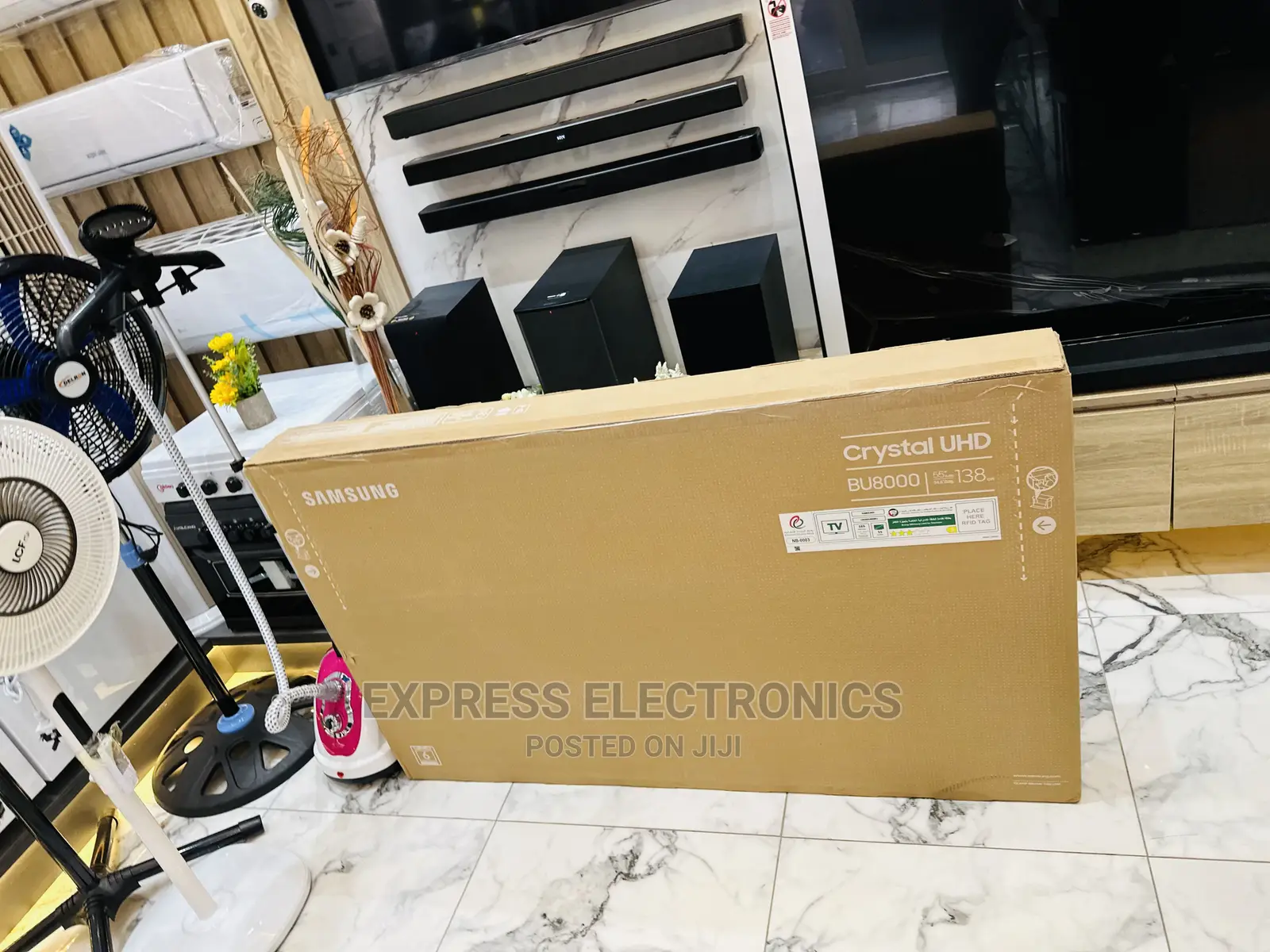 Bu8000 55”UHD Smart Samsung Crystal Display Tv
