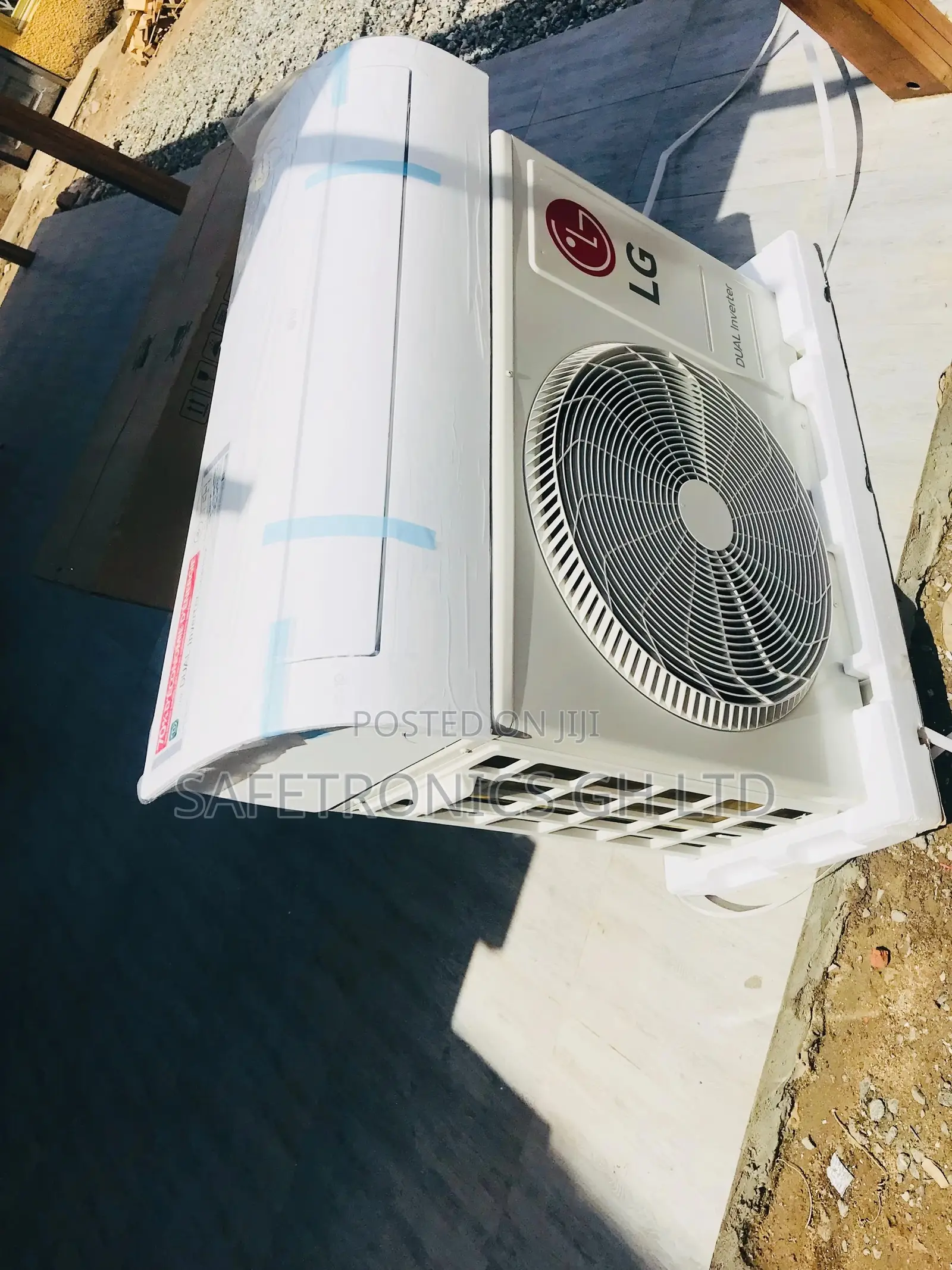 Smart Split AC S4-Q12ja3a3 LG 1.5hp Inverter 