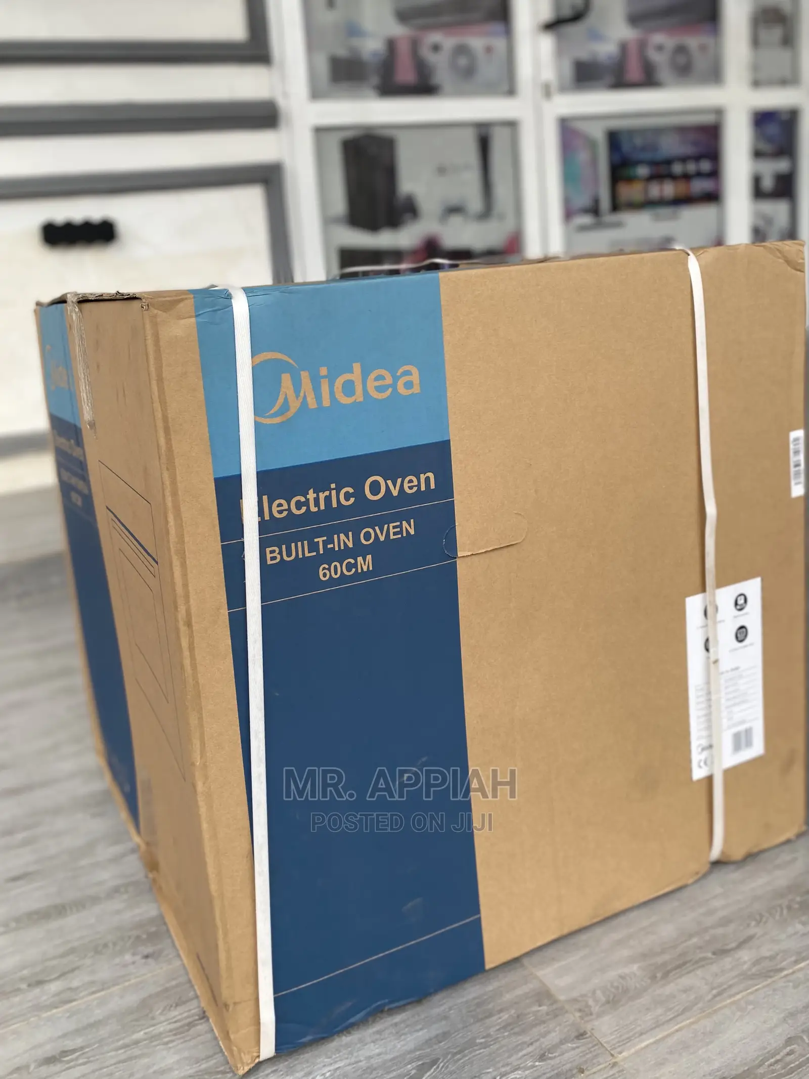 65m80m1-012 Unique Midea Built-Inn Microwave 