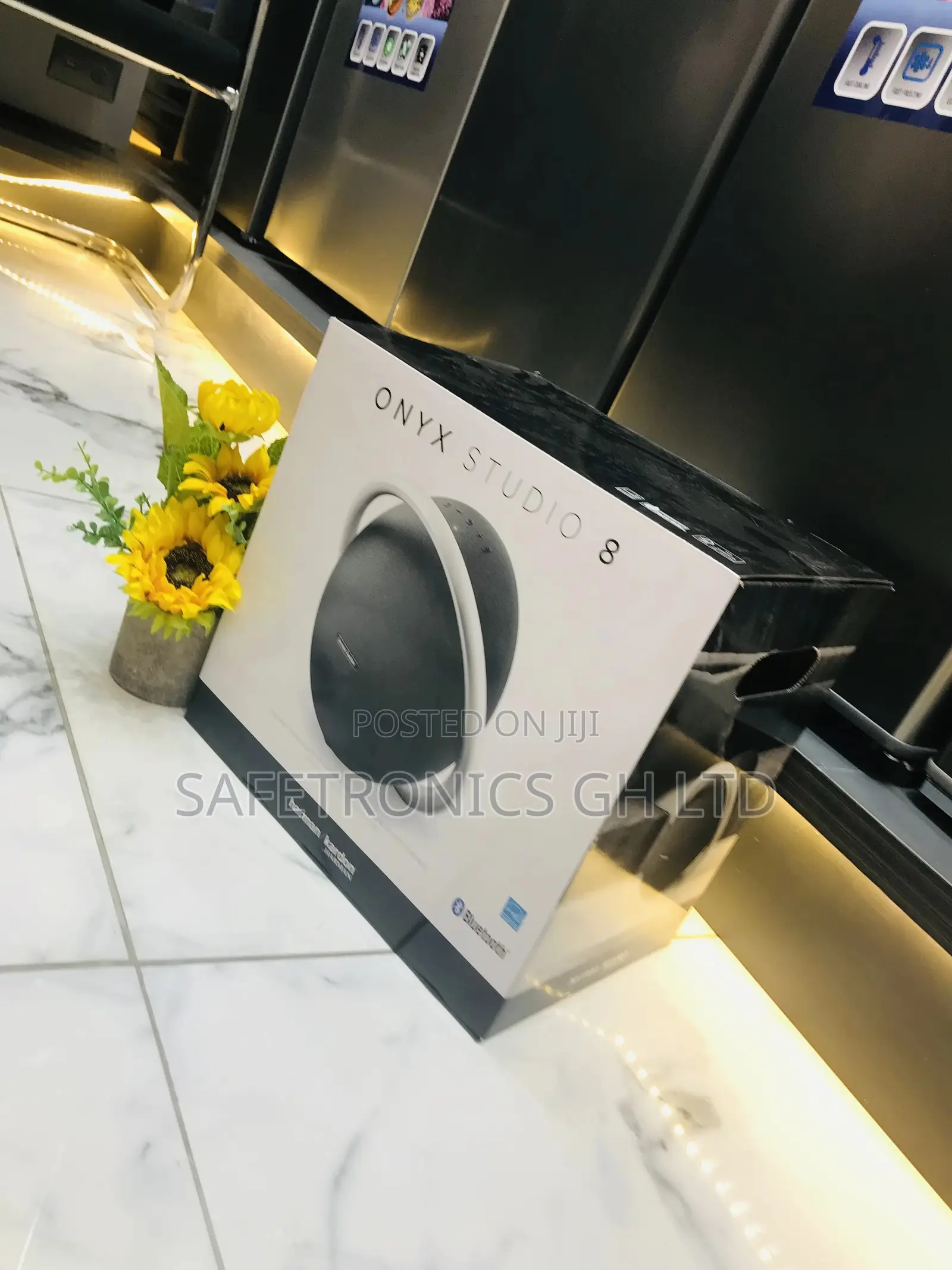 Brand New Soundbar Onyx Studio8 Harman Kardon 