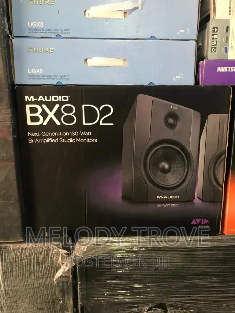 BX8 D2 Studio Monitor (Black)