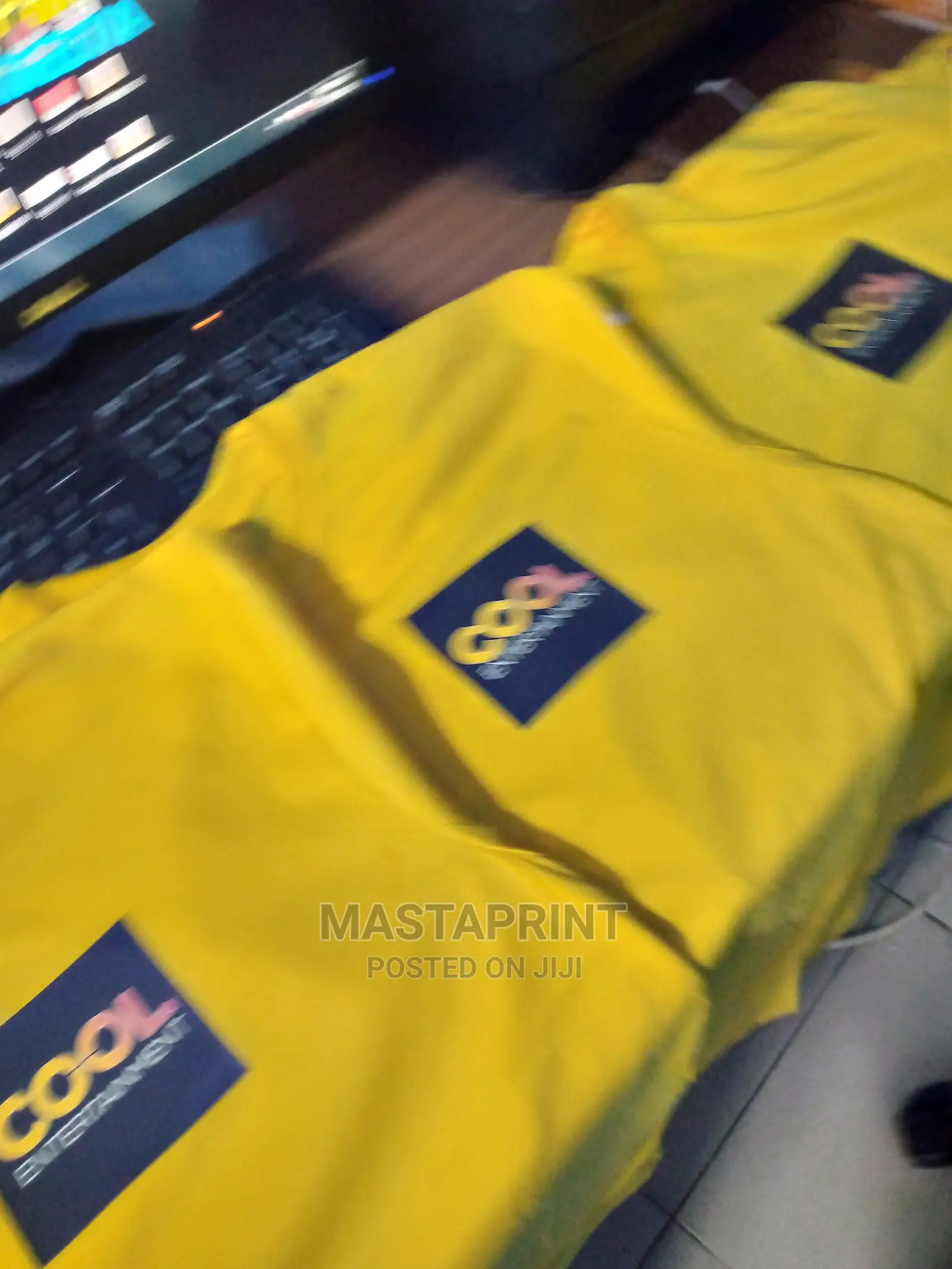 T-Shirt Screen Printing (Bulk Price)