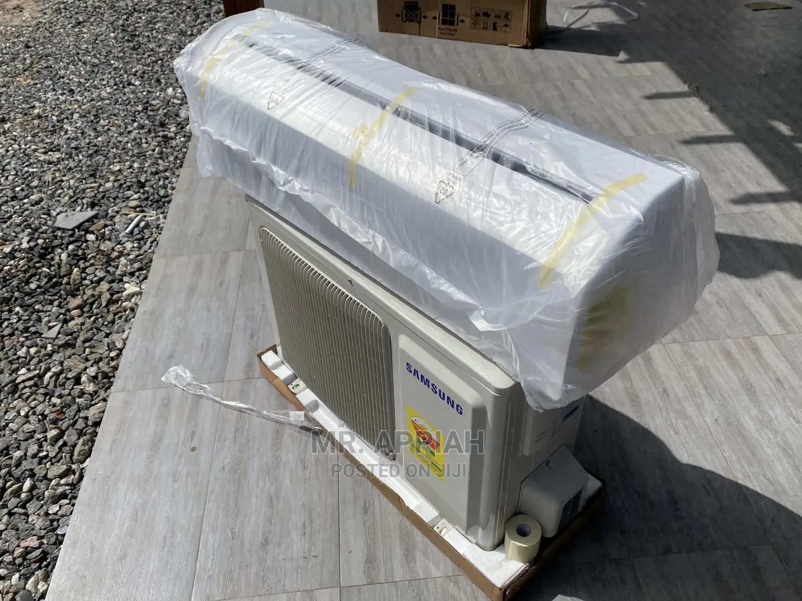 Fast Chilling Samsung 1.5hp Air Conditioner Available Now 