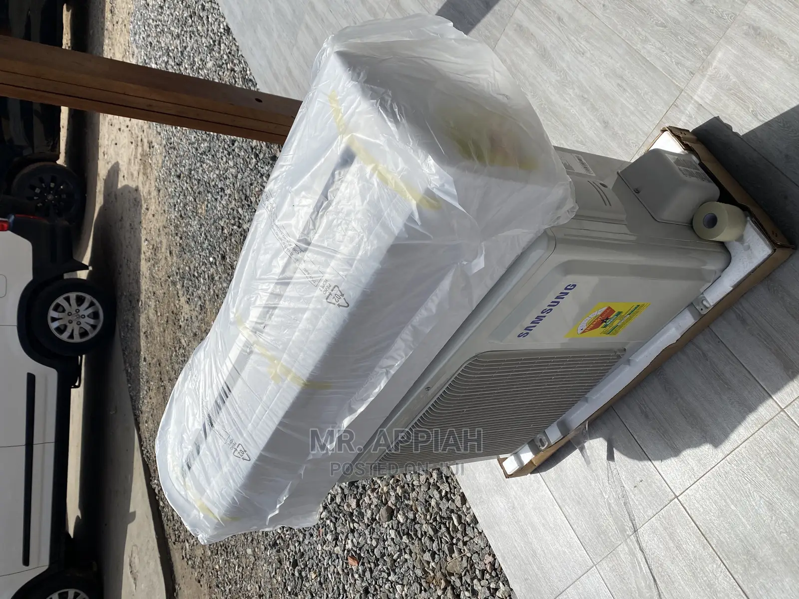 Extremely Chilling Samsung 1.5hp Inverter Air Conditioner.