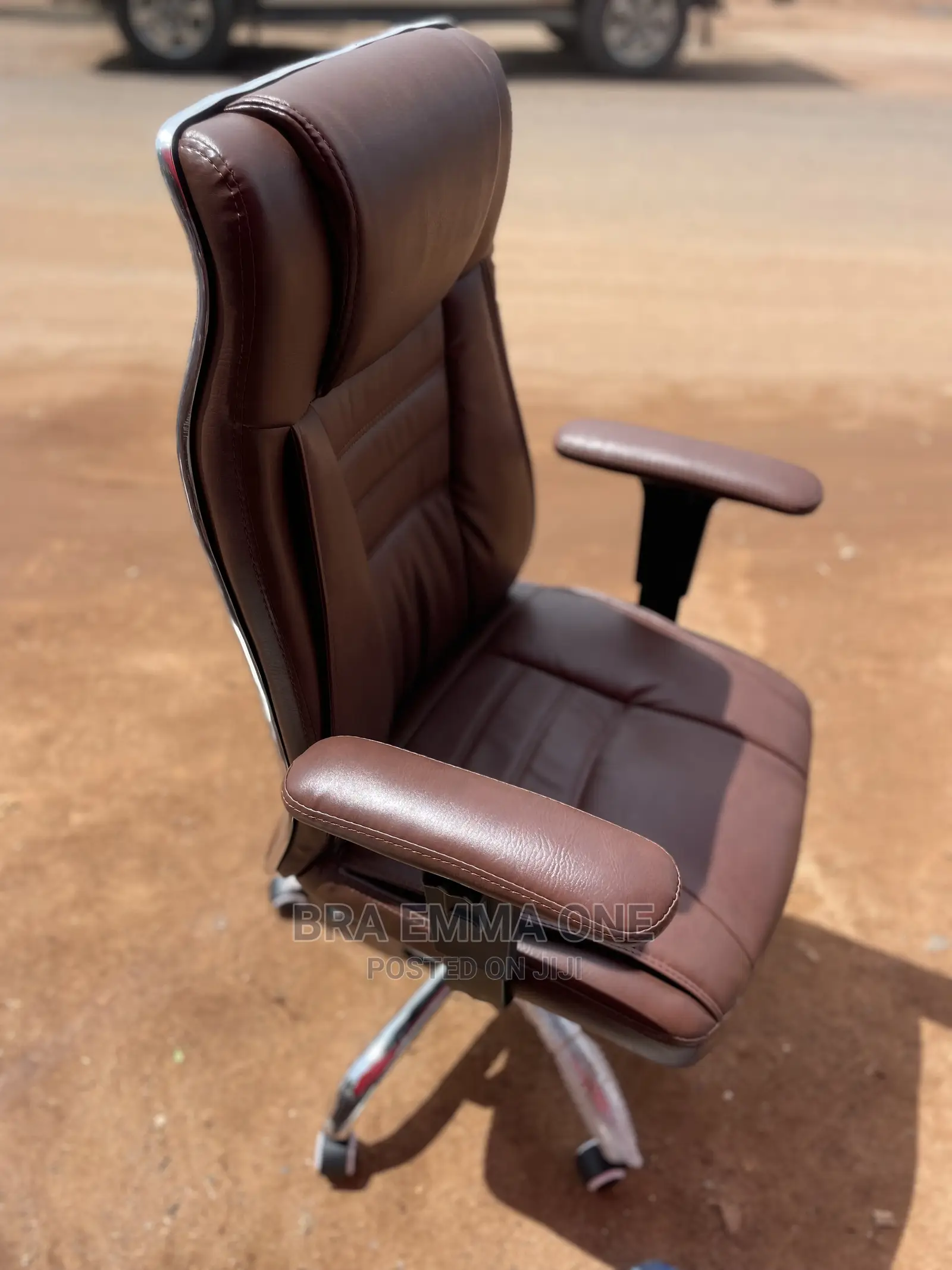 Executive Leather Office Chair (High Back)