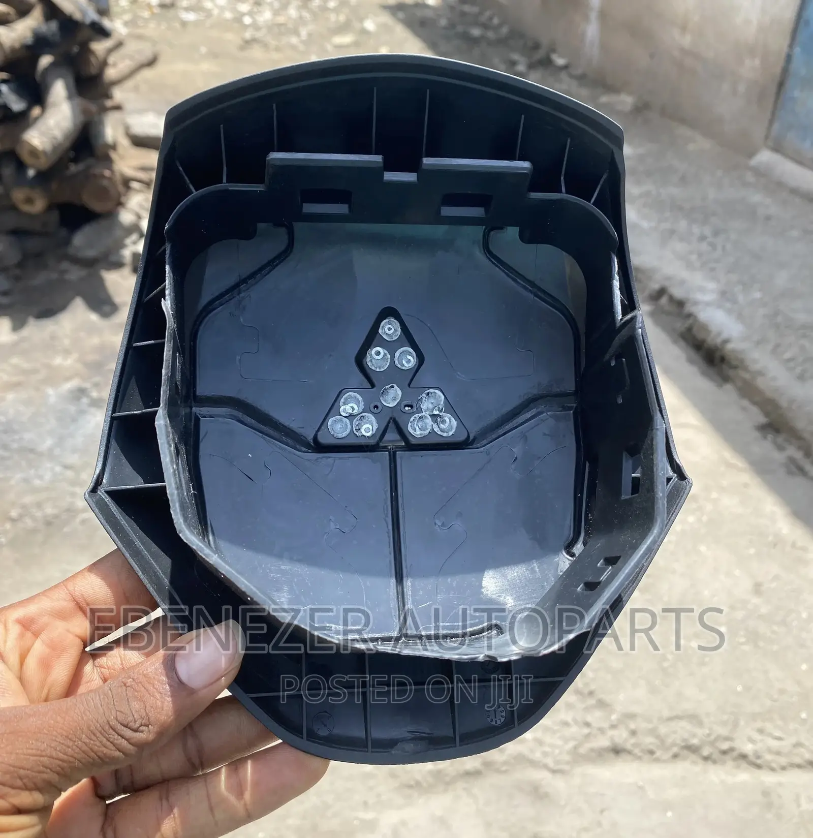 Mitsubishi Outlander 2012 - 2017 Air Bag Cover