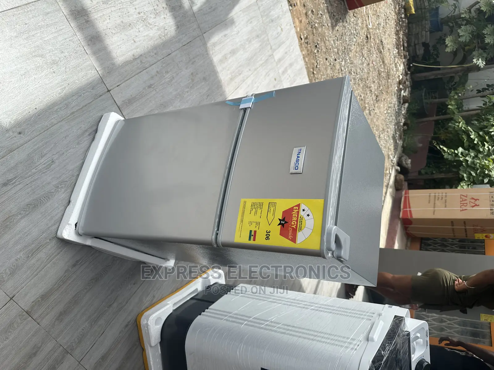 Eco Friendly Table Top Fridge Nasco Nasf2-10s Top Freezer