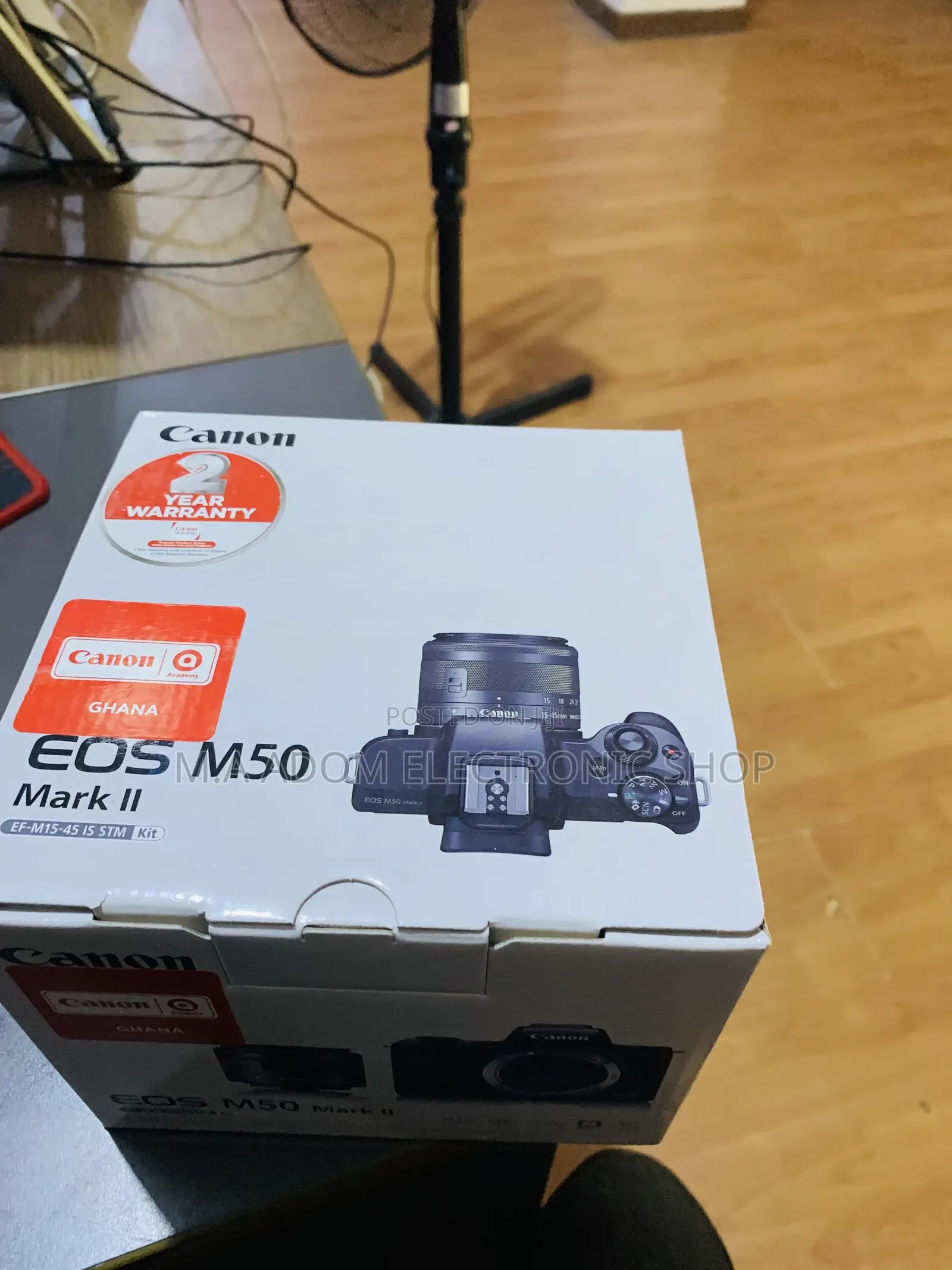 Canon Eos M50 Mark II Camera With STM Lens 15-45mm
