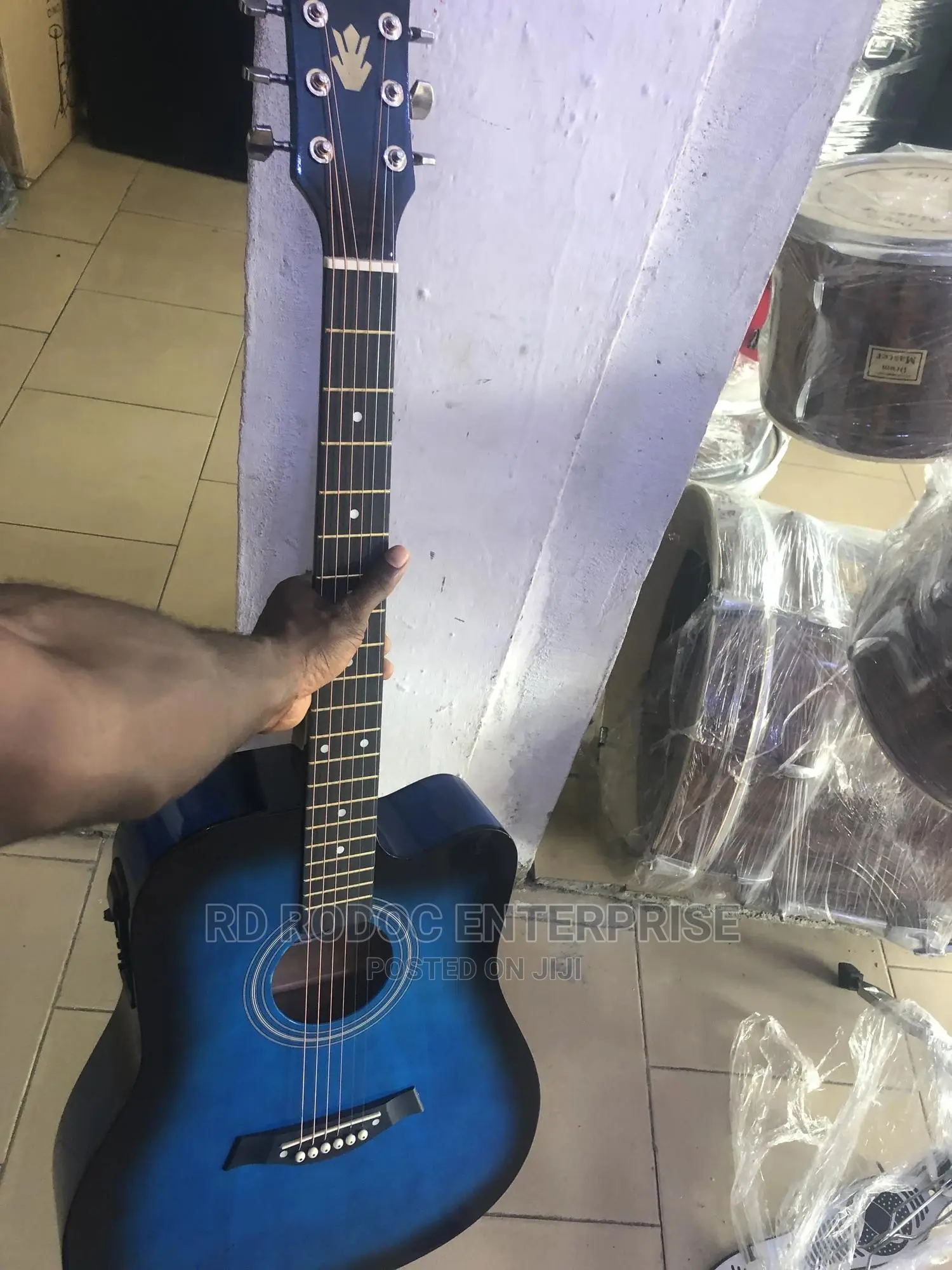 Semi Acoustic Guitar