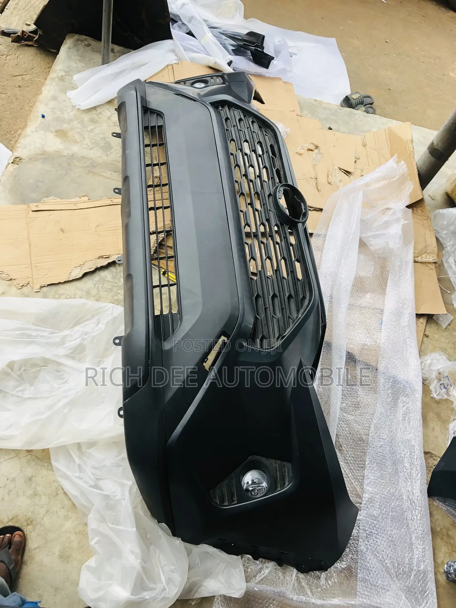 RAV4 2020 Front Bumper Complete