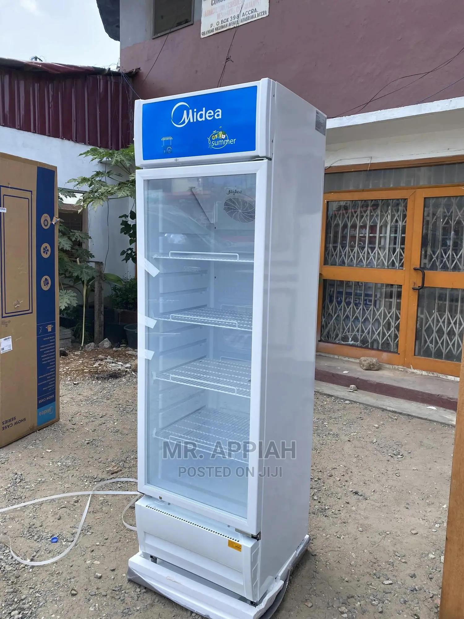 Midea 400ltr Refrigerator Cools Faster, Farther Wider.