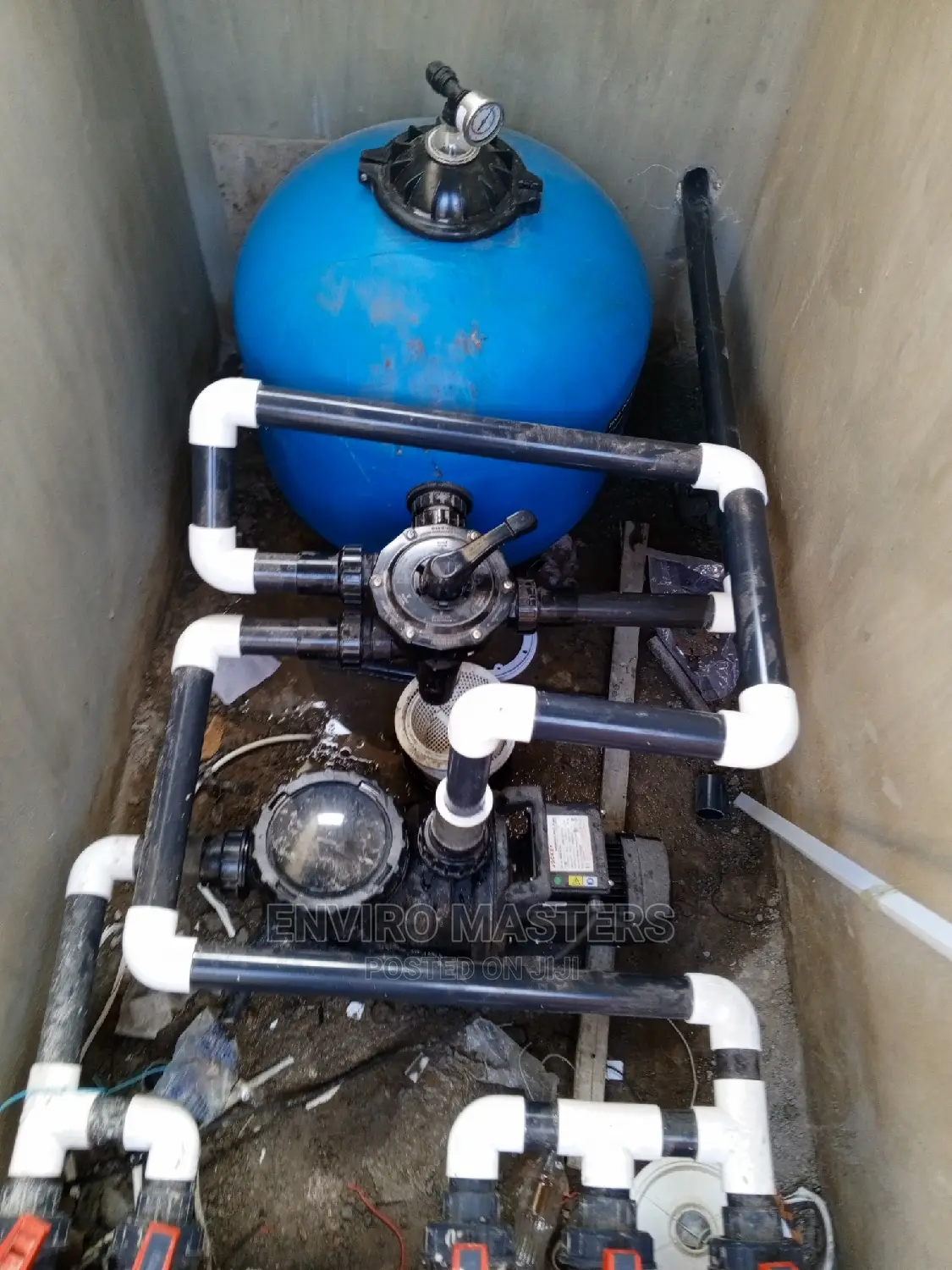 Swimming Pool Contractors