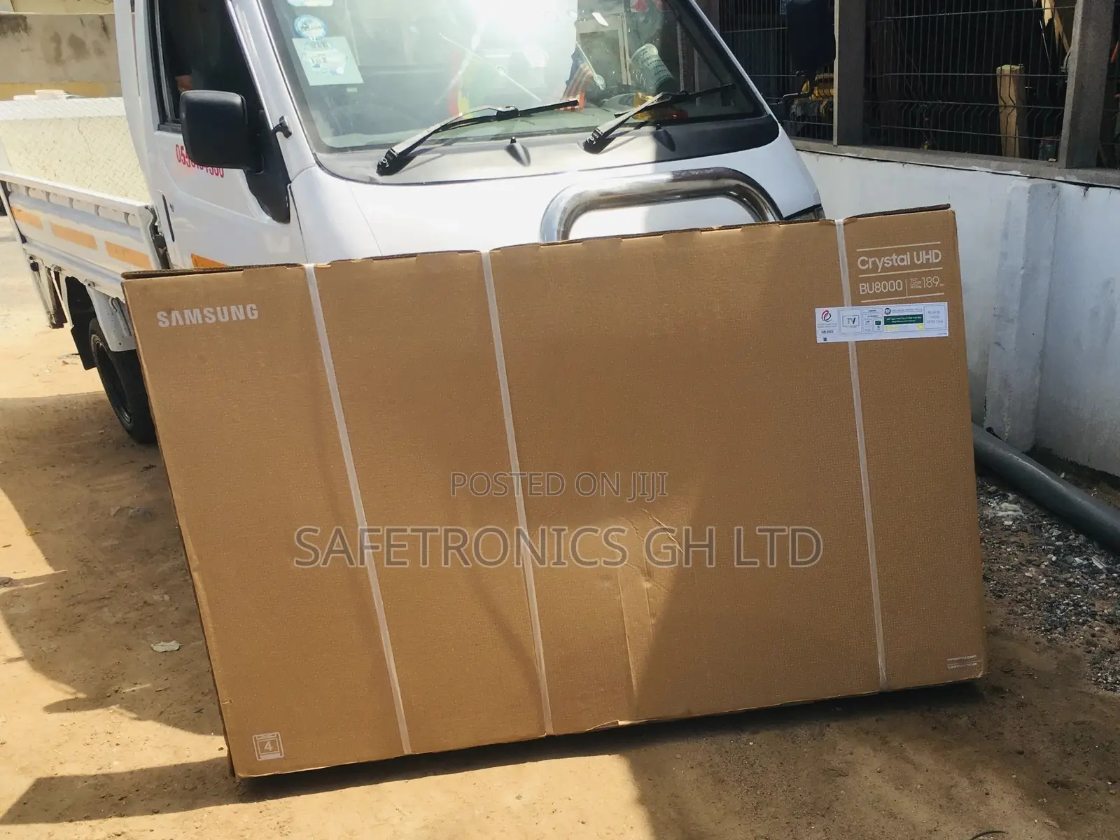 BU80 75 Inches LED Glossy Samsung 