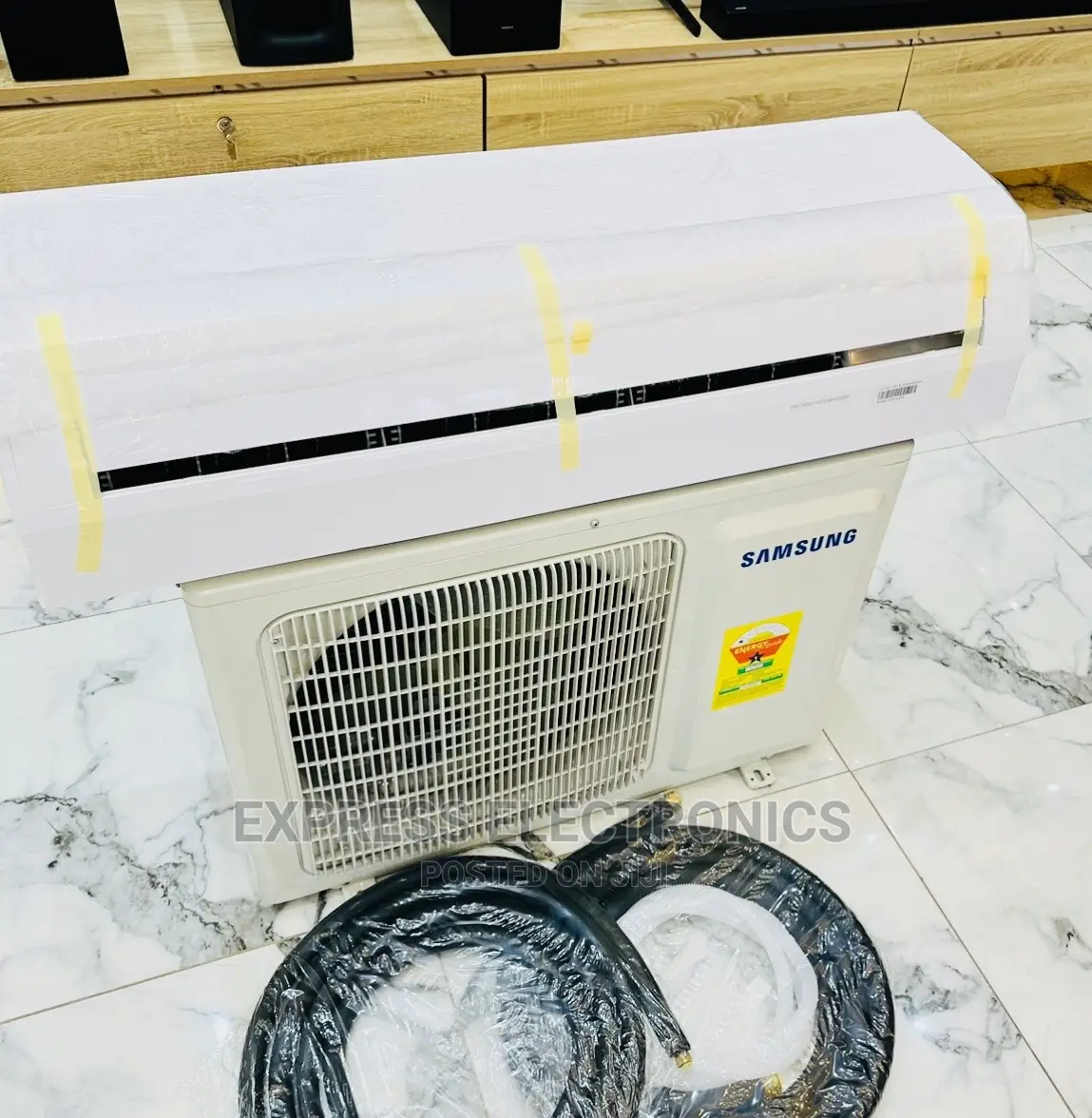 High Quality White Samsung 2.5hp Split R410 Gas AC