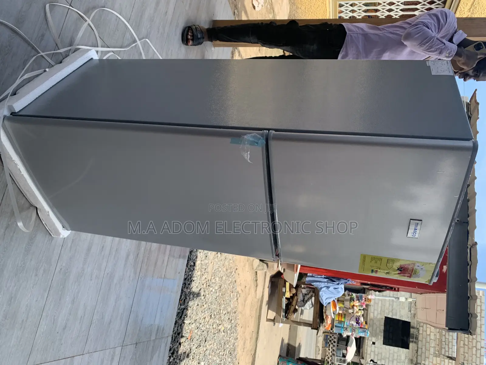 New Nasco Nascof2-16fl Bottom Freezer Fridge