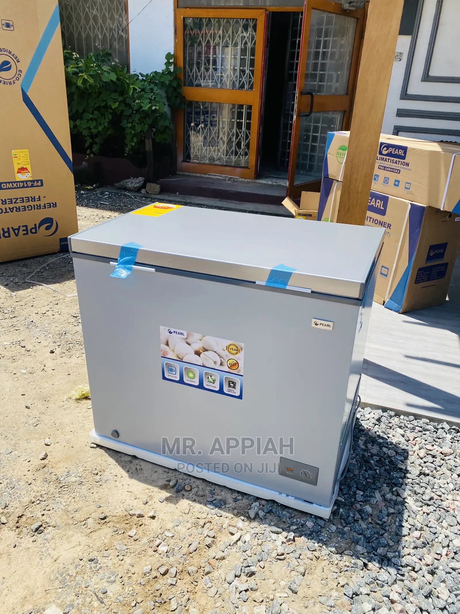 Effective Reliable Pearl 251ltr Chest Freezer,Pcf-290.