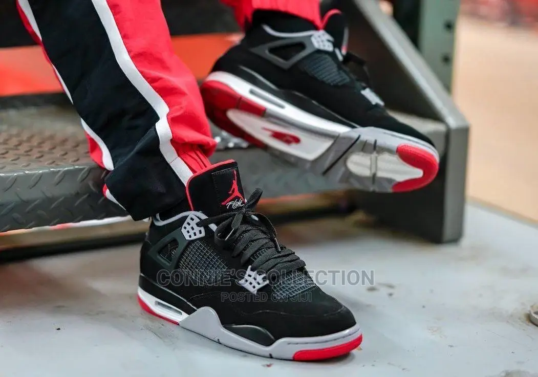 Air Jordan 4 Retro "Bred 2019