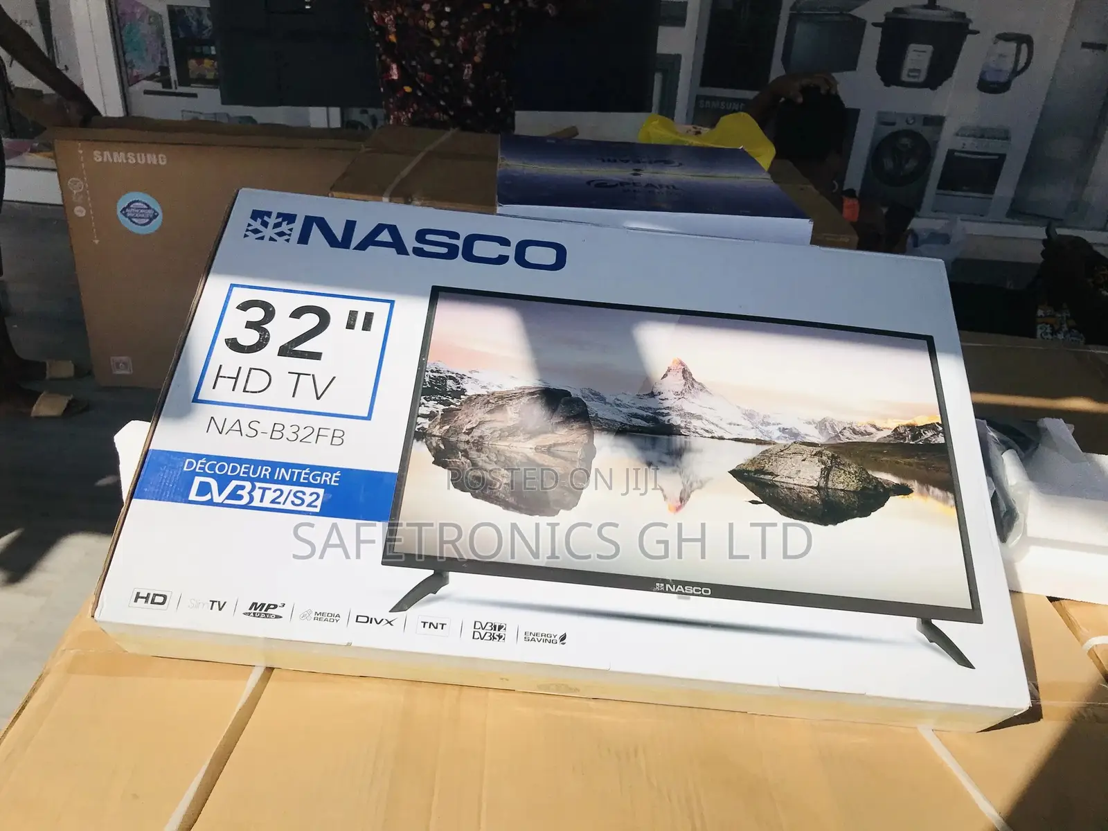 Glossy LED Digital Nasco 32 Inches Tv