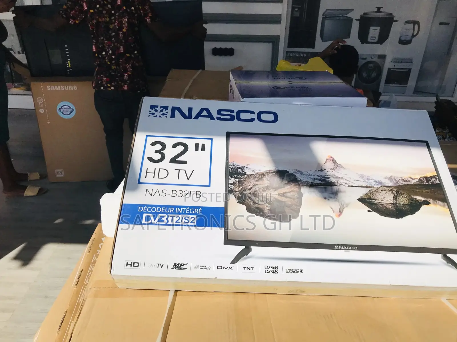 Glossy LED Digital Nasco 32 Inches Tv