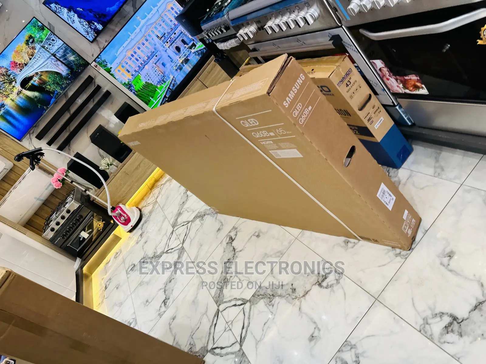 Amazing  Deal on UHD Smart QLED TV Samsung 65”Q60A