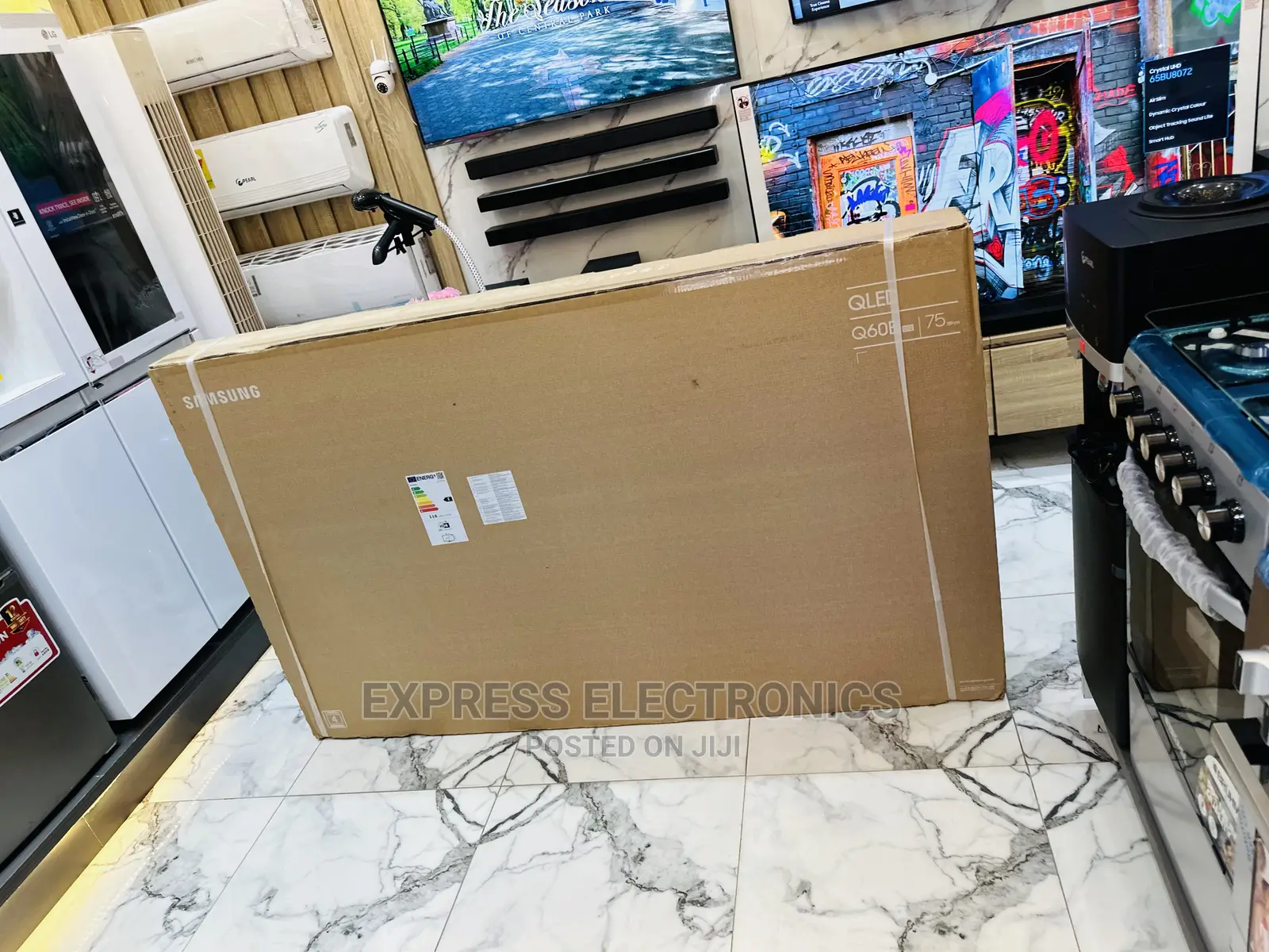 Crystal UHD Did QLED Samsung 75”Q60A Series